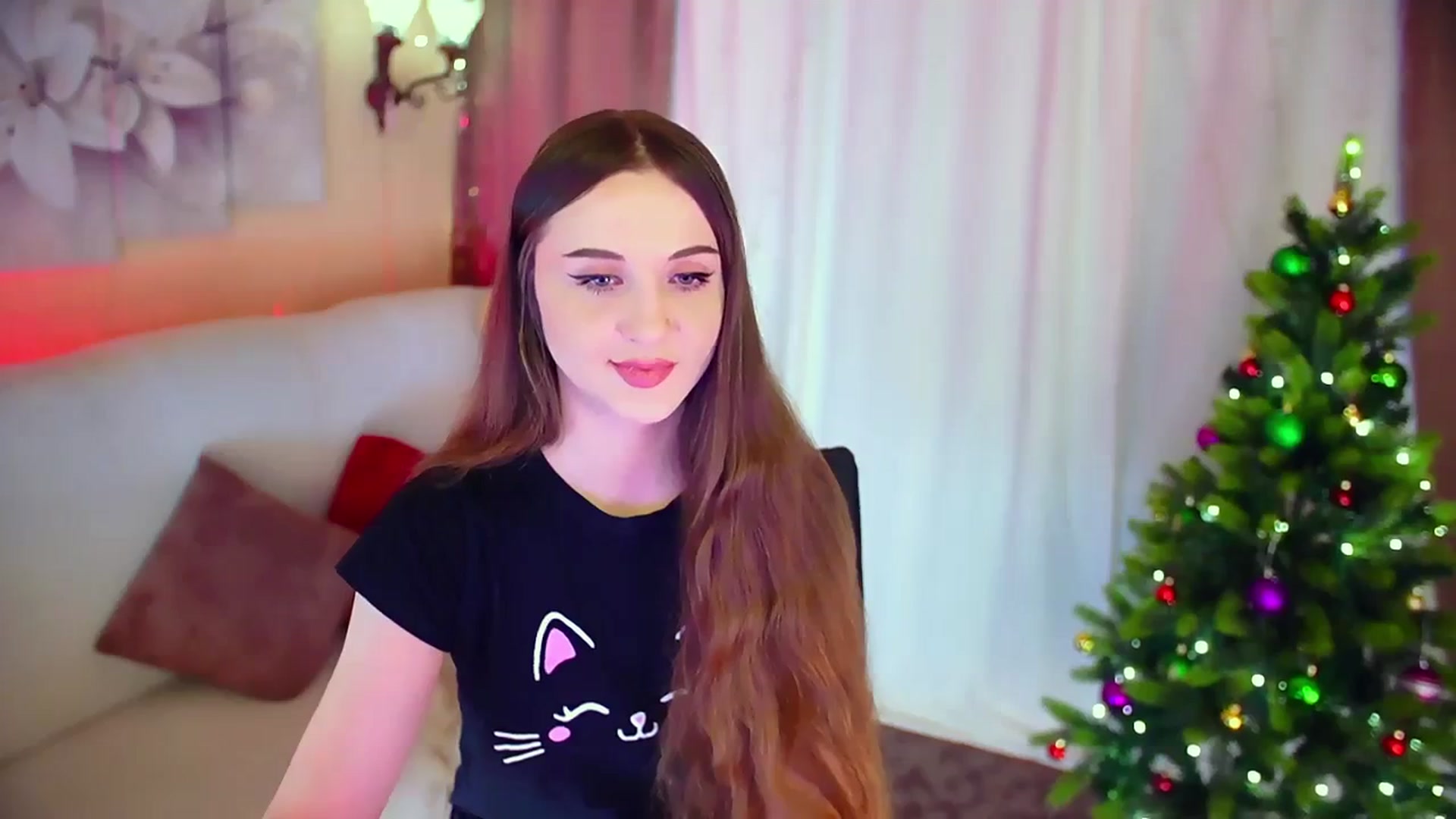 Gallery image thumbnail from Innocent_Soul's myfreecams stream on, 12/24/2023, 10:48 image 7 of 20