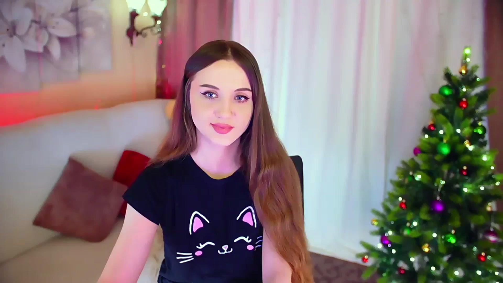 Gallery image thumbnail from Innocent_Soul's myfreecams stream on, 12/24/2023, 10:48 image 8 of 20