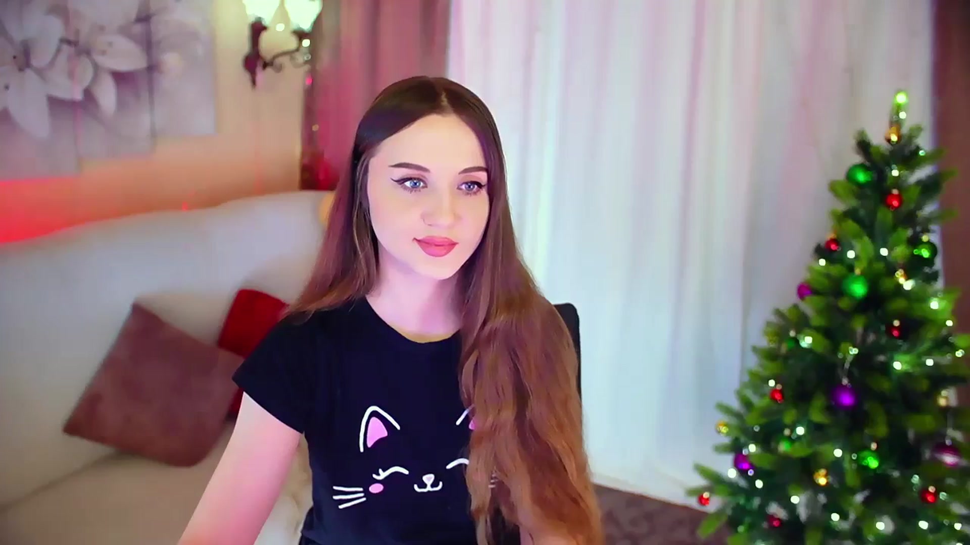 Gallery image thumbnail from Innocent_Soul's myfreecams stream on, 12/24/2023, 10:48 image 12 of 20