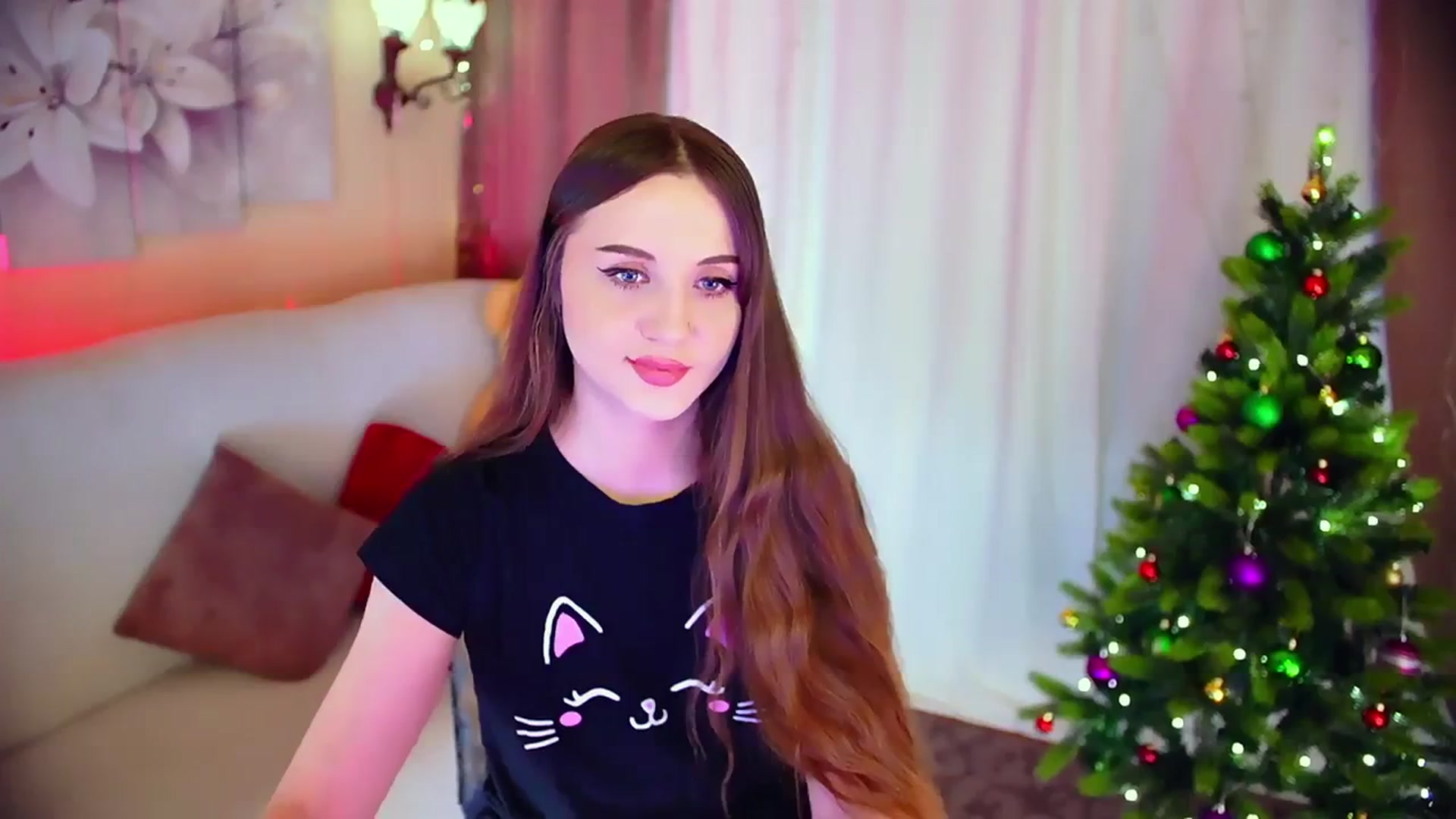 Gallery image thumbnail from Innocent_Soul's myfreecams stream on, 12/24/2023, 11:17 image 8 of 20