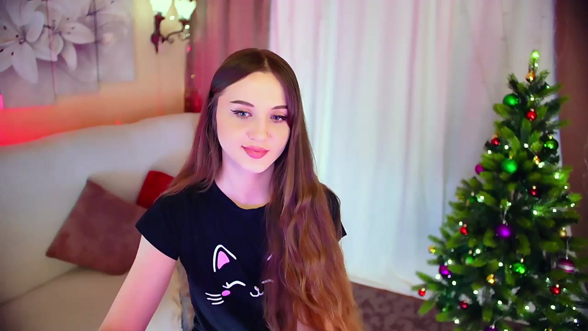 Gallery image thumbnail from Innocent_Soul's myfreecams stream on, 12/24/2023, 11:17 image 14 of 20