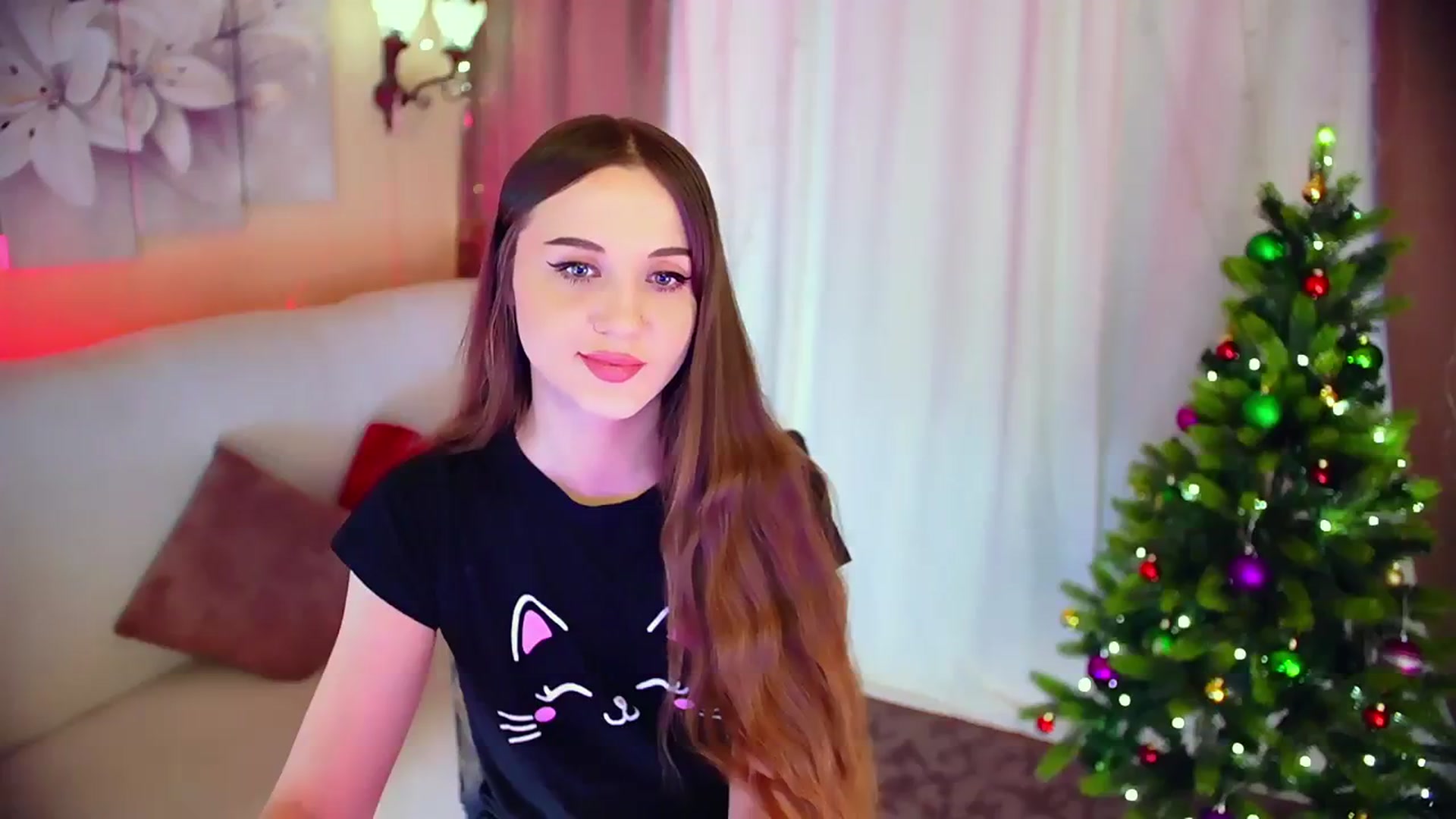 Gallery image thumbnail from Innocent_Soul's myfreecams stream on, 12/24/2023, 11:17 image 3 of 20