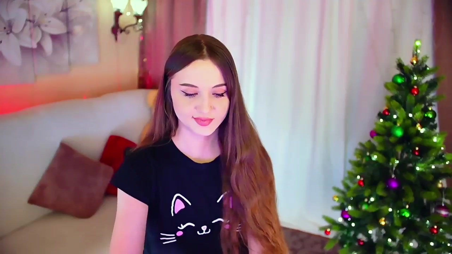 Gallery image thumbnail from Innocent_Soul's myfreecams stream on, 12/24/2023, 11:34 image 5 of 20