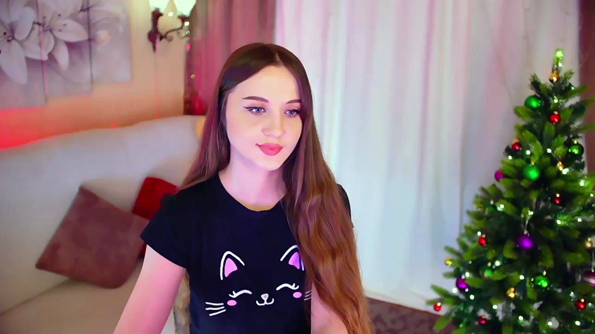 Gallery image thumbnail from Innocent_Soul's myfreecams stream on, 12/24/2023, 12:11 image 8 of 20