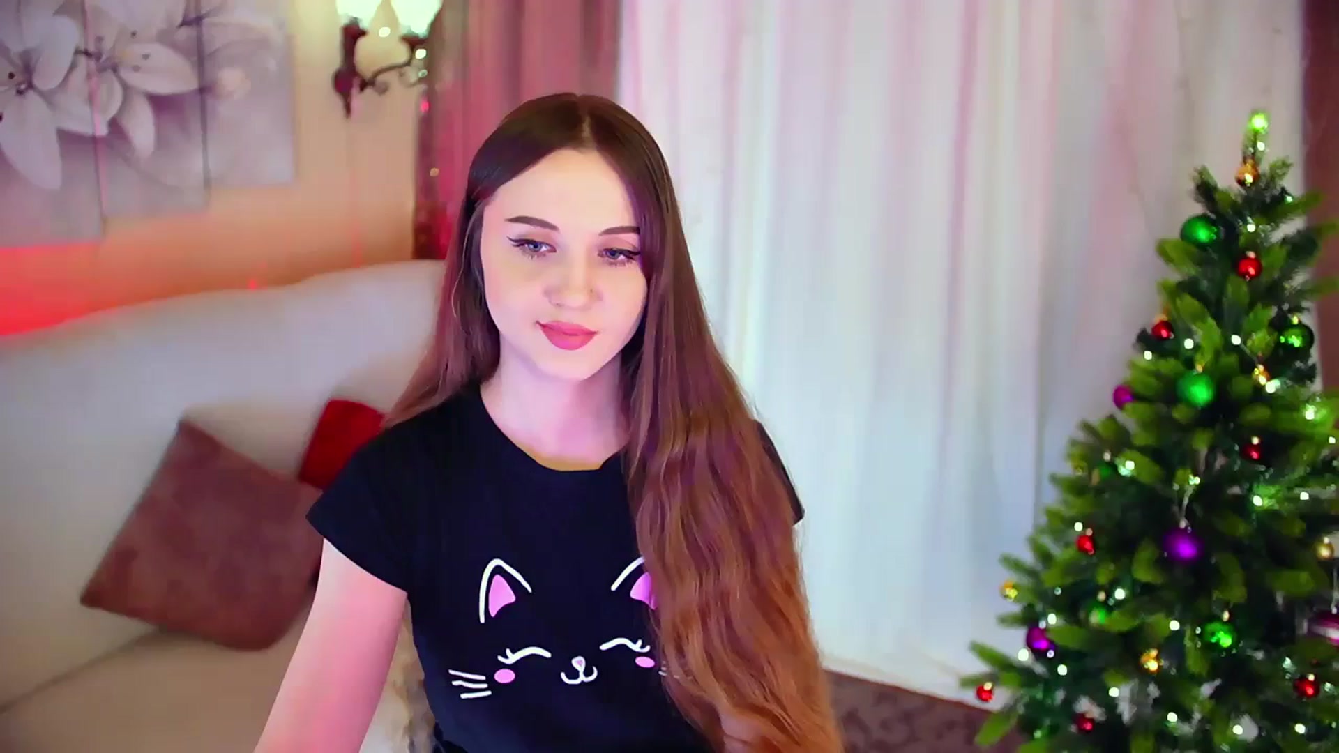 Gallery image thumbnail from Innocent_Soul's myfreecams stream on, 12/24/2023, 12:11 image 12 of 20