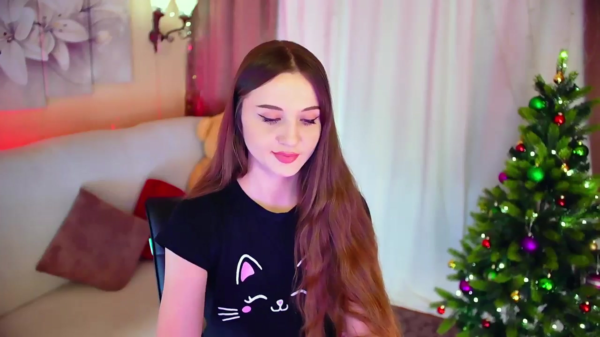 Gallery image thumbnail from Innocent_Soul's myfreecams stream on, 12/24/2023, 12:11 image 2 of 20