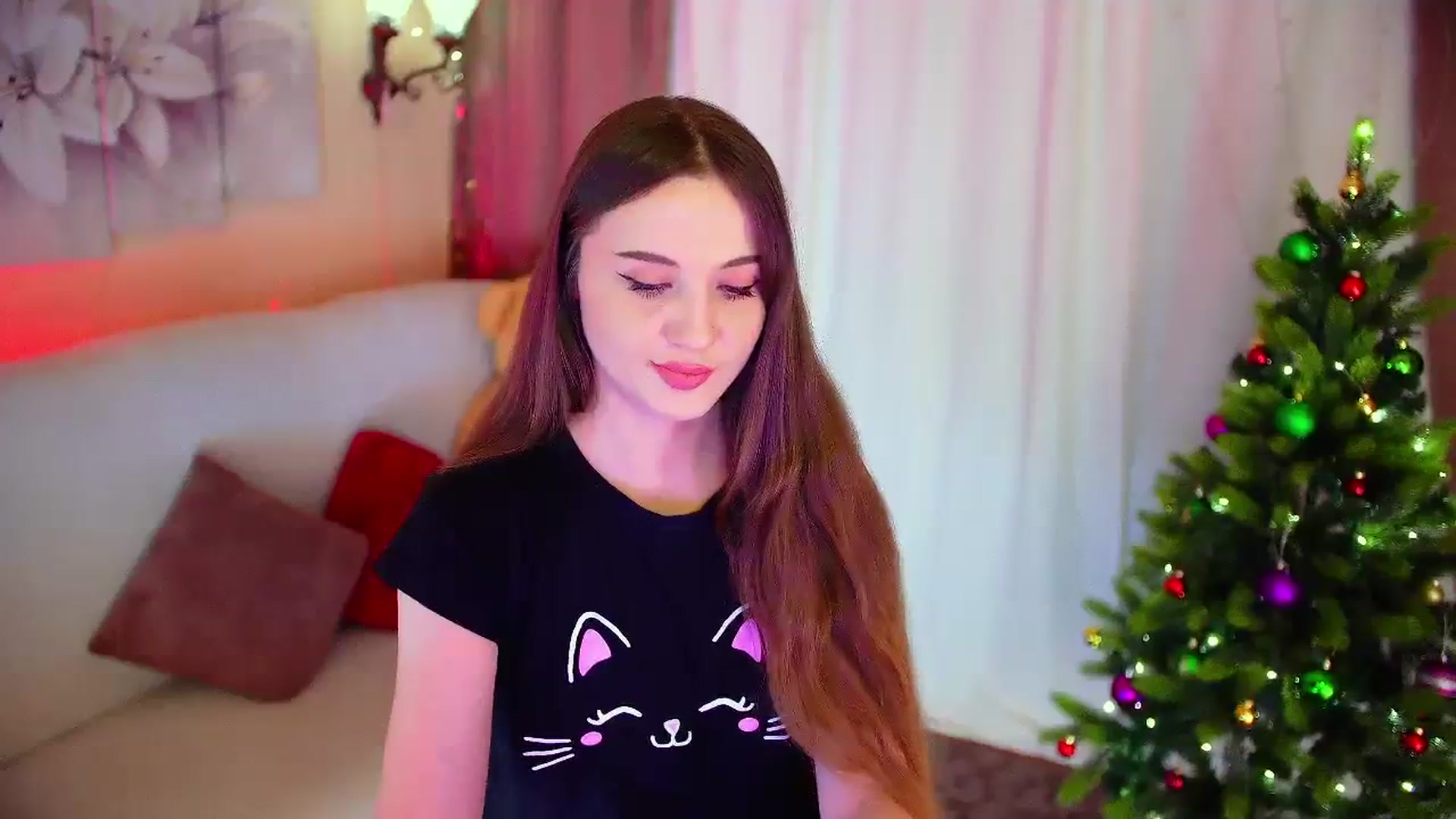 Gallery image thumbnail from Innocent_Soul's myfreecams stream on, 12/24/2023, 12:46 image 2 of 20