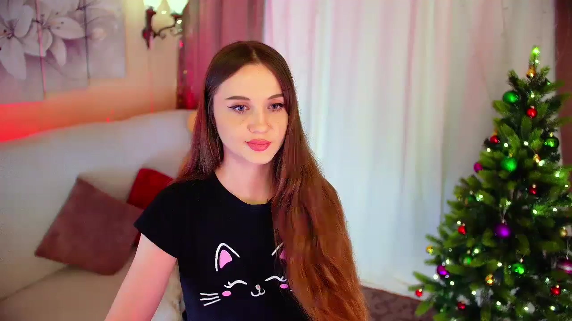 Gallery image thumbnail from Innocent_Soul's myfreecams stream on, 12/24/2023, 12:46 image 14 of 20