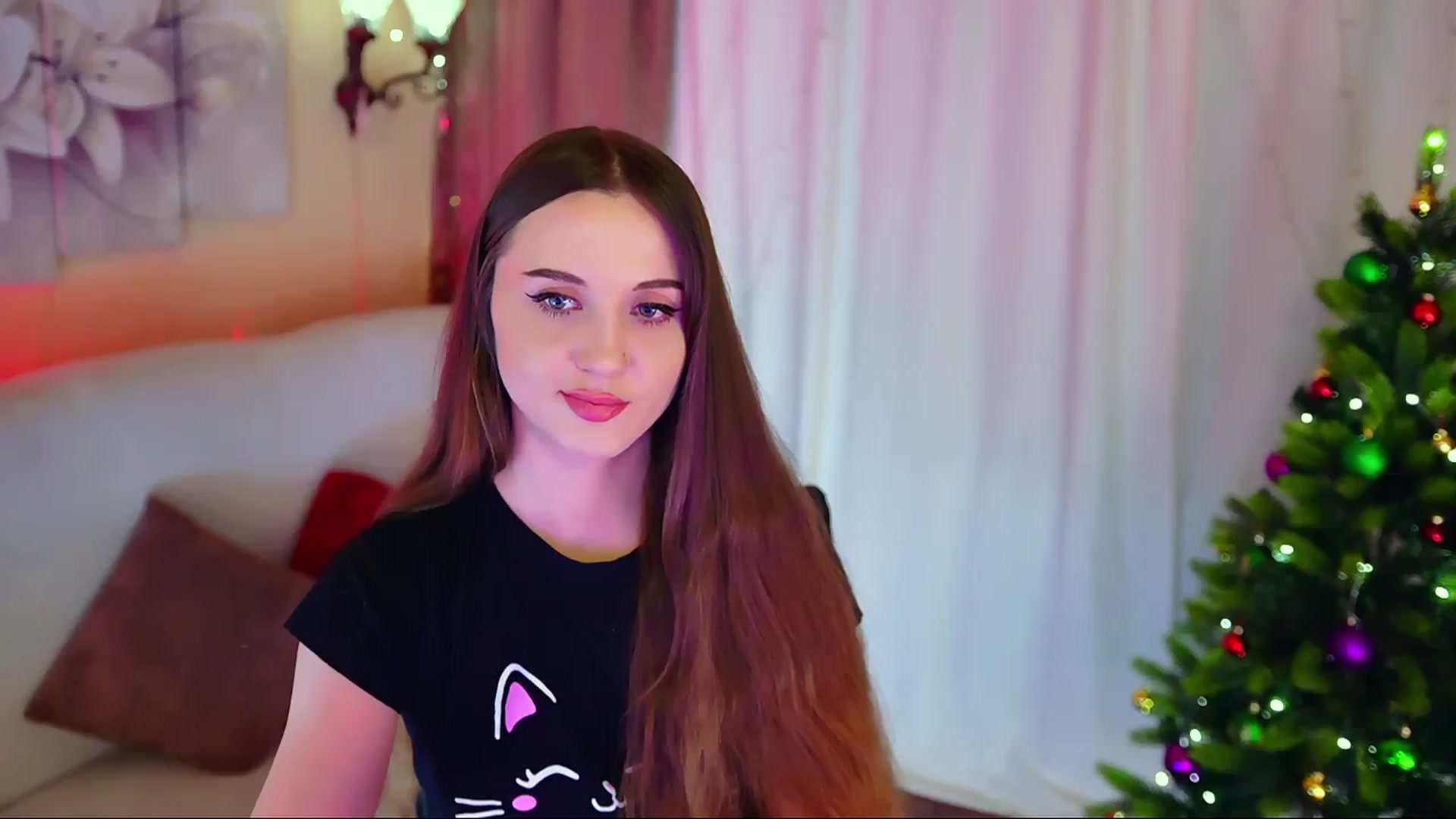 Gallery image thumbnail from Innocent_Soul's myfreecams stream on, 12/24/2023, 14:41 image 13 of 20