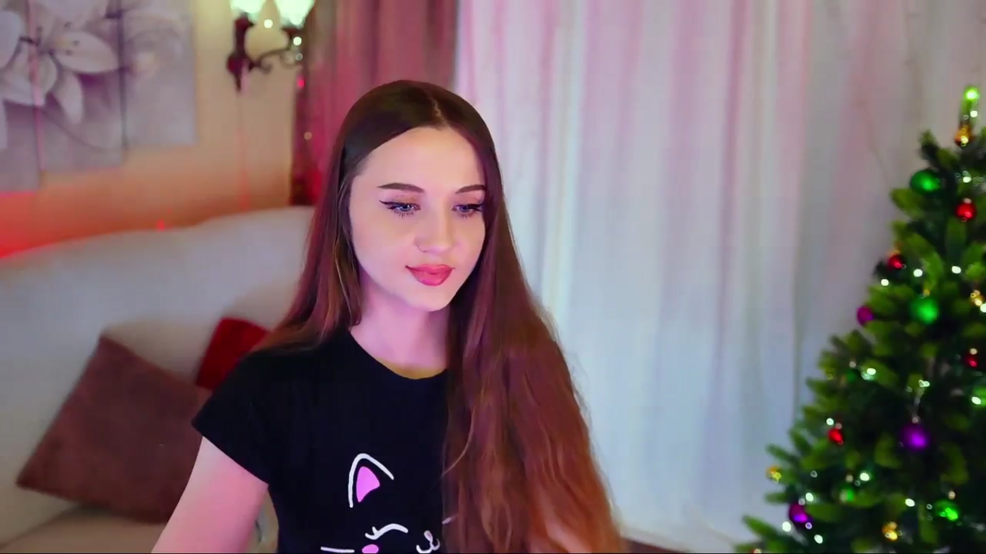 Gallery image thumbnail from Innocent_Soul's myfreecams stream on, 12/24/2023, 14:41 image 18 of 20