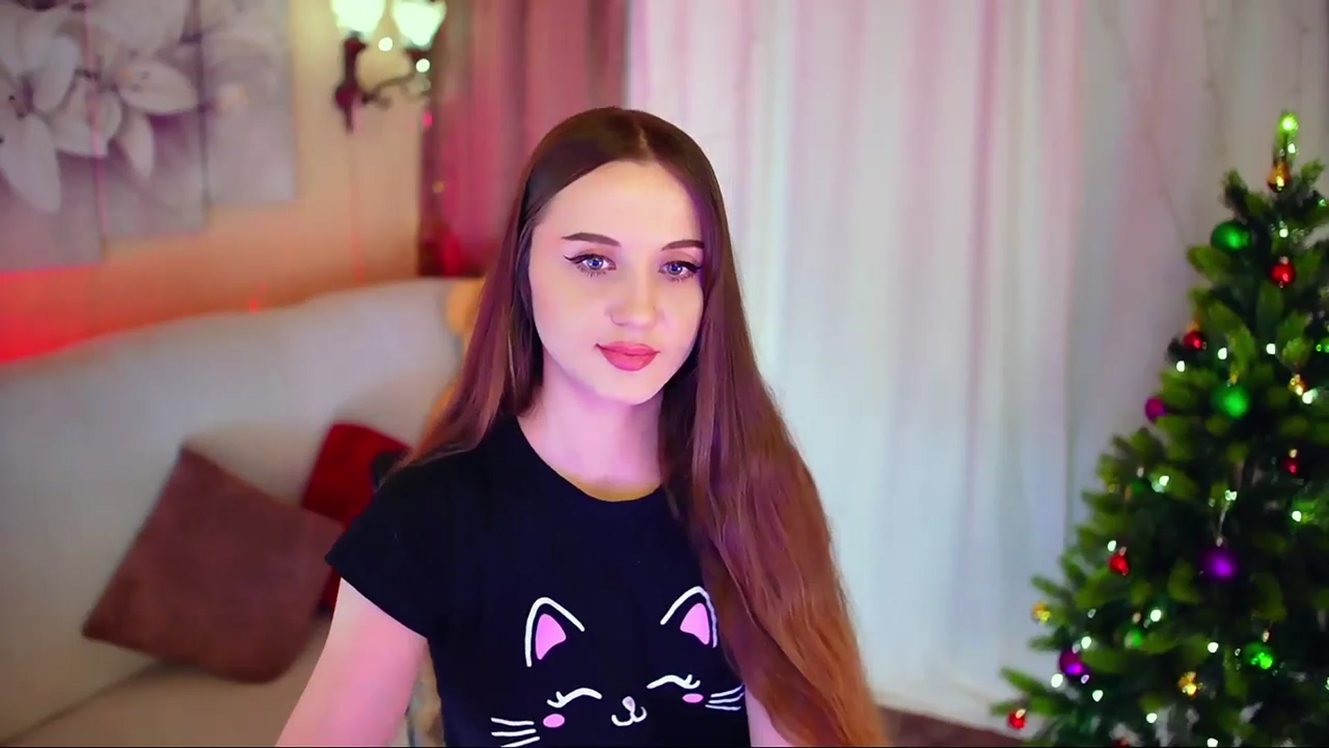 Gallery image thumbnail from Innocent_Soul's myfreecams stream on, 12/24/2023, 15:06 image 4 of 20