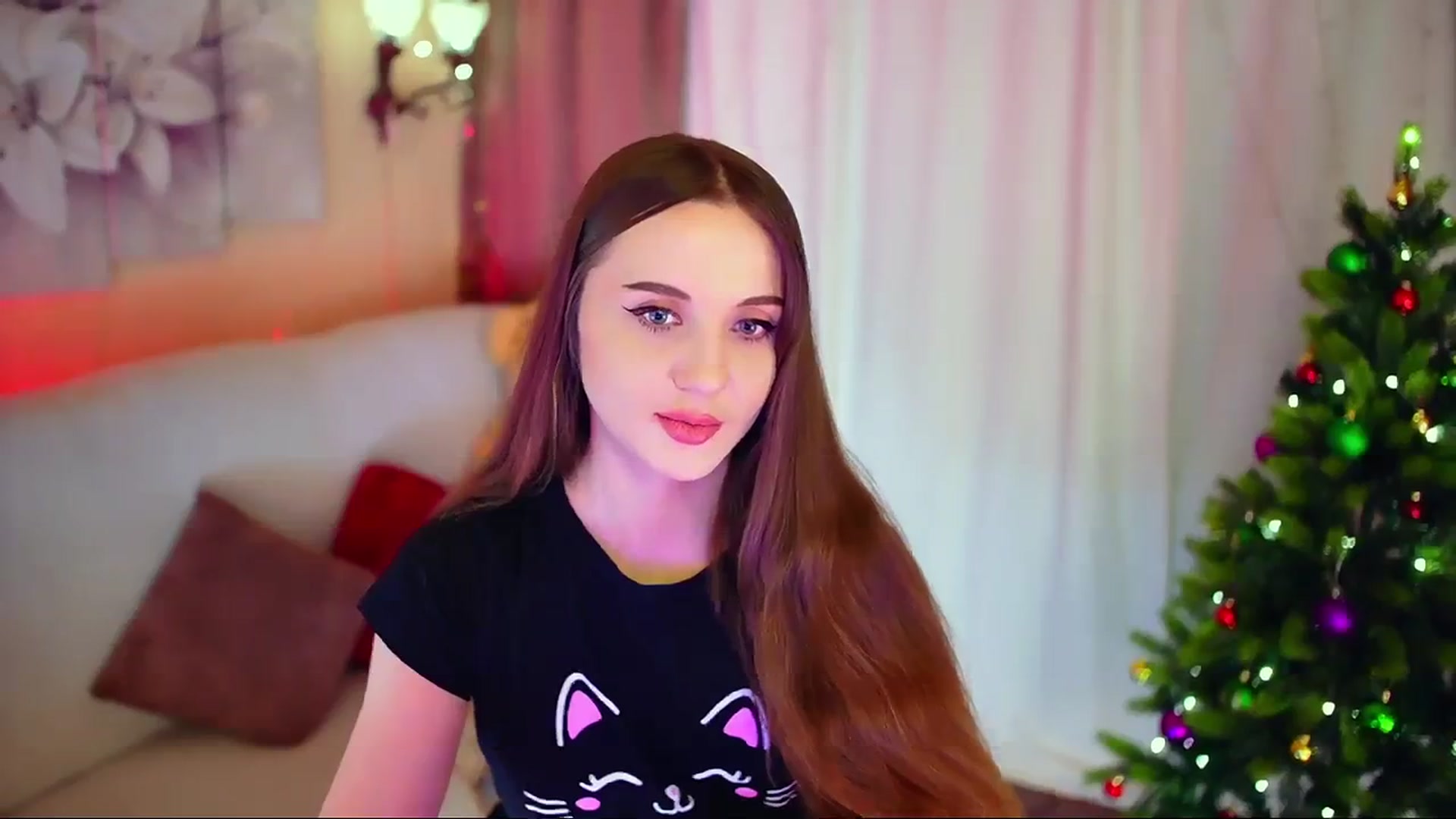 Gallery image thumbnail from Innocent_Soul's myfreecams stream on, 12/24/2023, 15:06 image 15 of 20