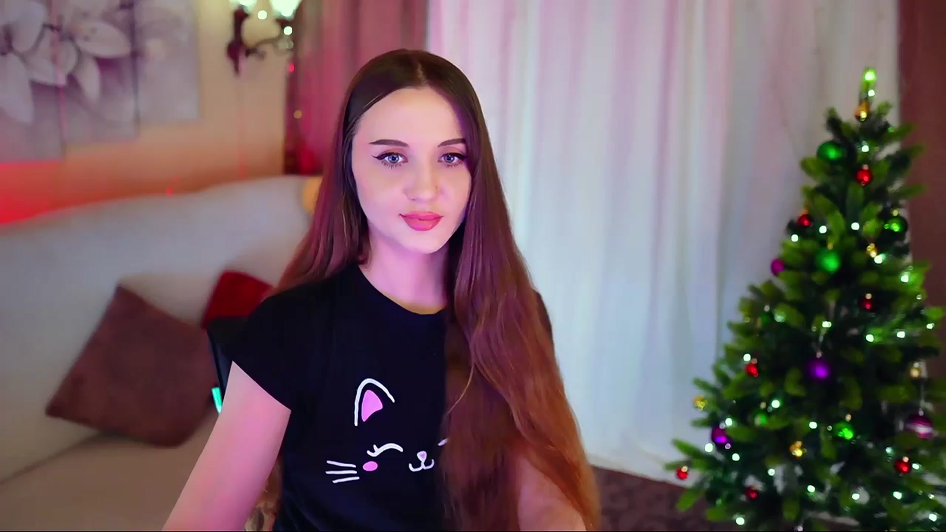 Gallery image thumbnail from Innocent_Soul's myfreecams stream on, 12/24/2023, 15:33 image 5 of 20