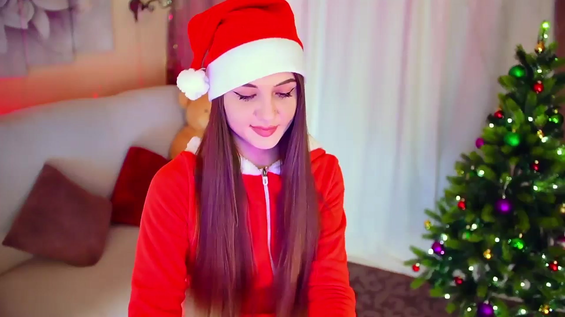 Gallery image thumbnail from Innocent_Soul's myfreecams stream on, 12/25/2023, 14:26 image 5 of 20