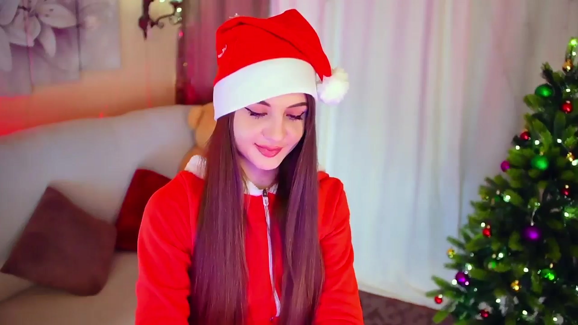 Gallery image thumbnail from Innocent_Soul's myfreecams stream on, 12/25/2023, 15:43 image 18 of 20