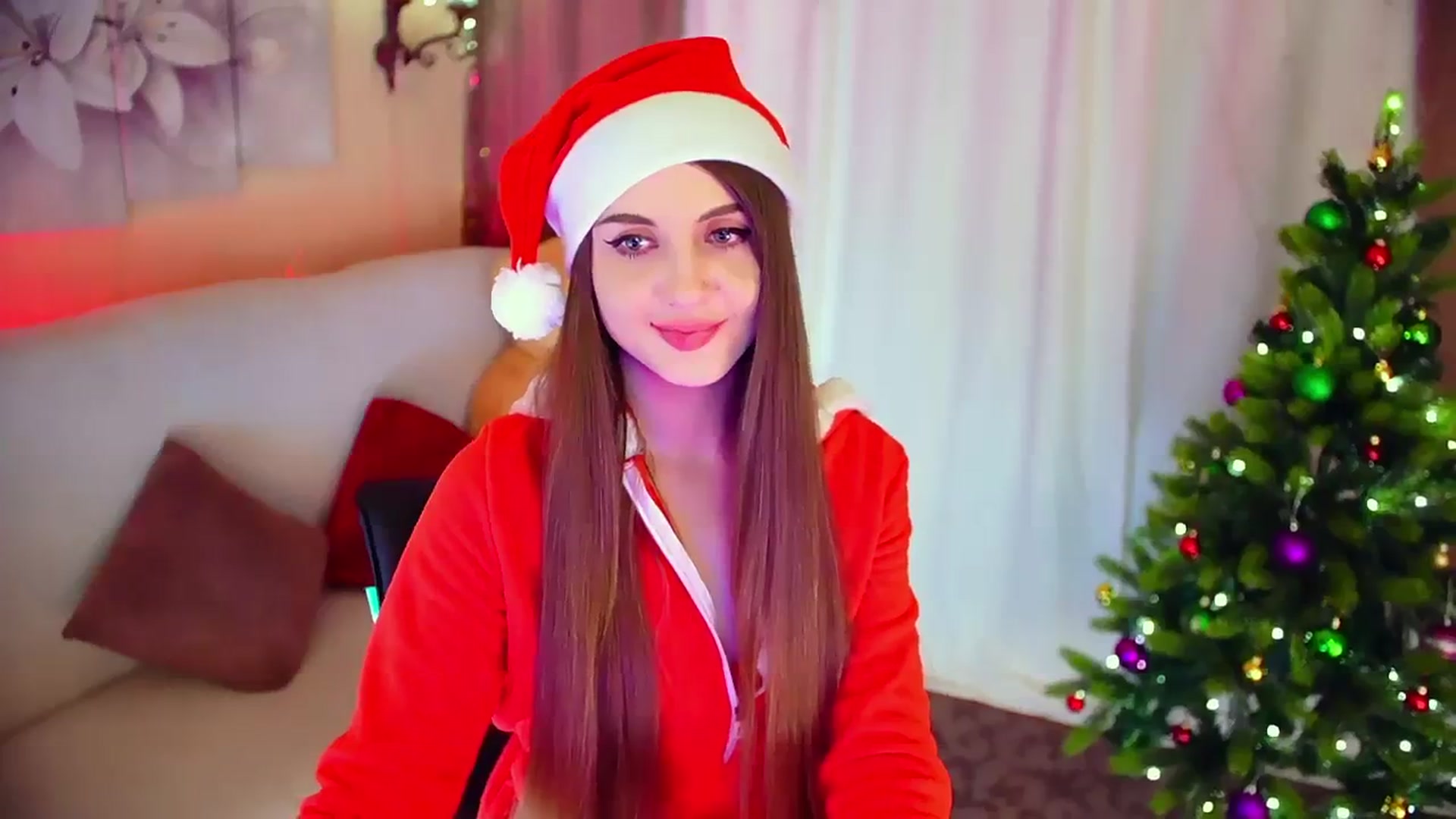 Gallery image thumbnail from Innocent_Soul's myfreecams stream on, 12/25/2023, 17:12 image 19 of 20