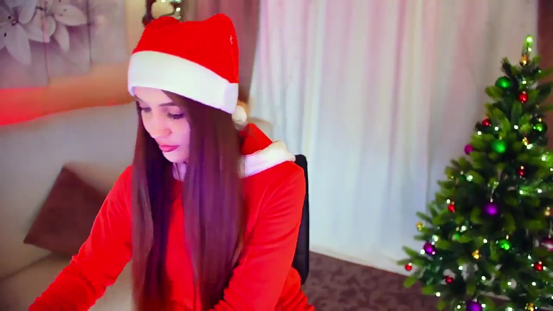Gallery image thumbnail from Innocent_Soul's myfreecams stream on, 12/25/2023, 18:31 image 8 of 20
