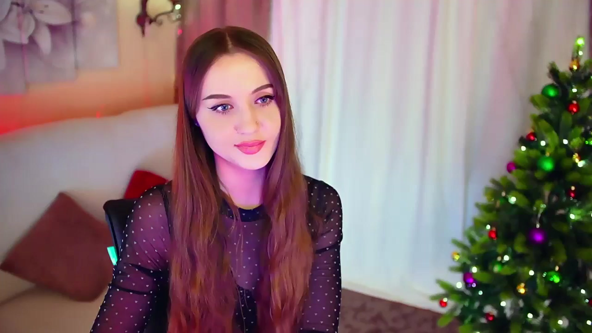 Gallery image thumbnail from Innocent_Soul's myfreecams stream on, 12/27/2023, 11:37 image 18 of 20