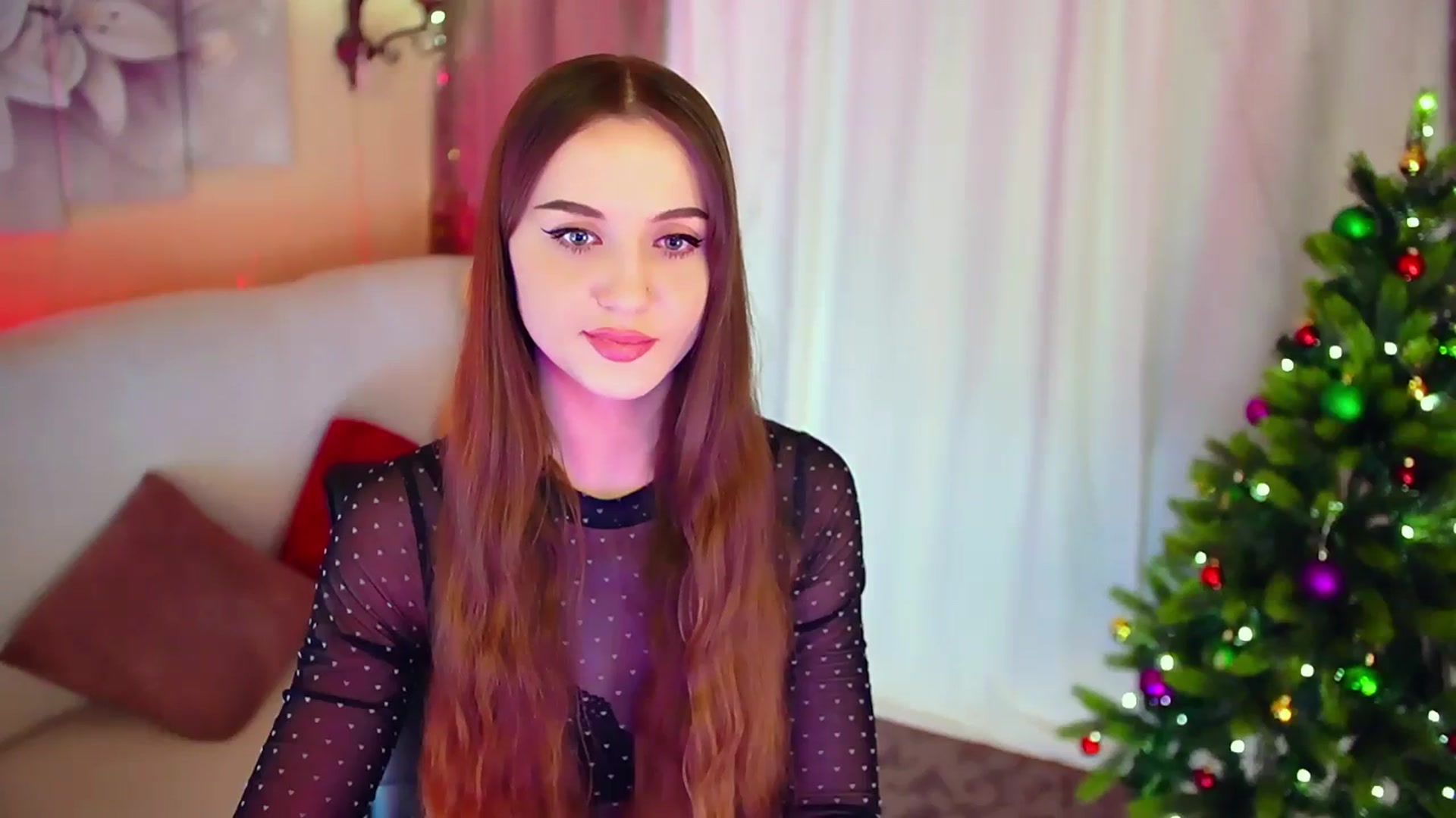 Gallery image thumbnail from Innocent_Soul's myfreecams stream on, 12/27/2023, 11:37 image 6 of 20