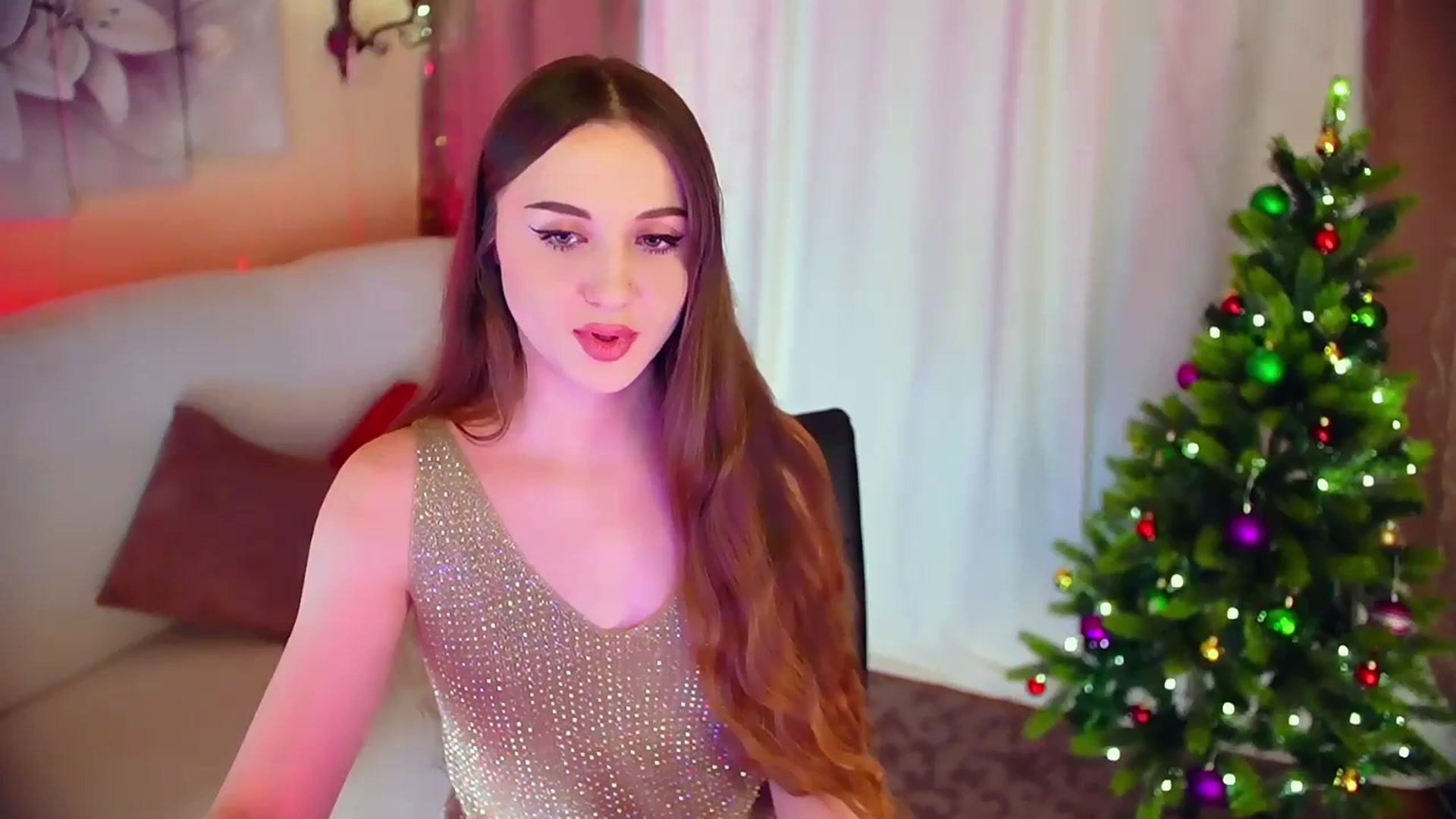 Gallery image thumbnail from Innocent_Soul's myfreecams stream on, 12/30/2023, 15:25 image 7 of 20