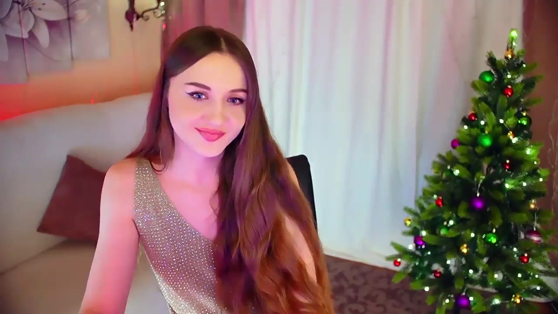Gallery image thumbnail from Innocent_Soul's myfreecams stream on, 12/30/2023, 15:25 image 12 of 20