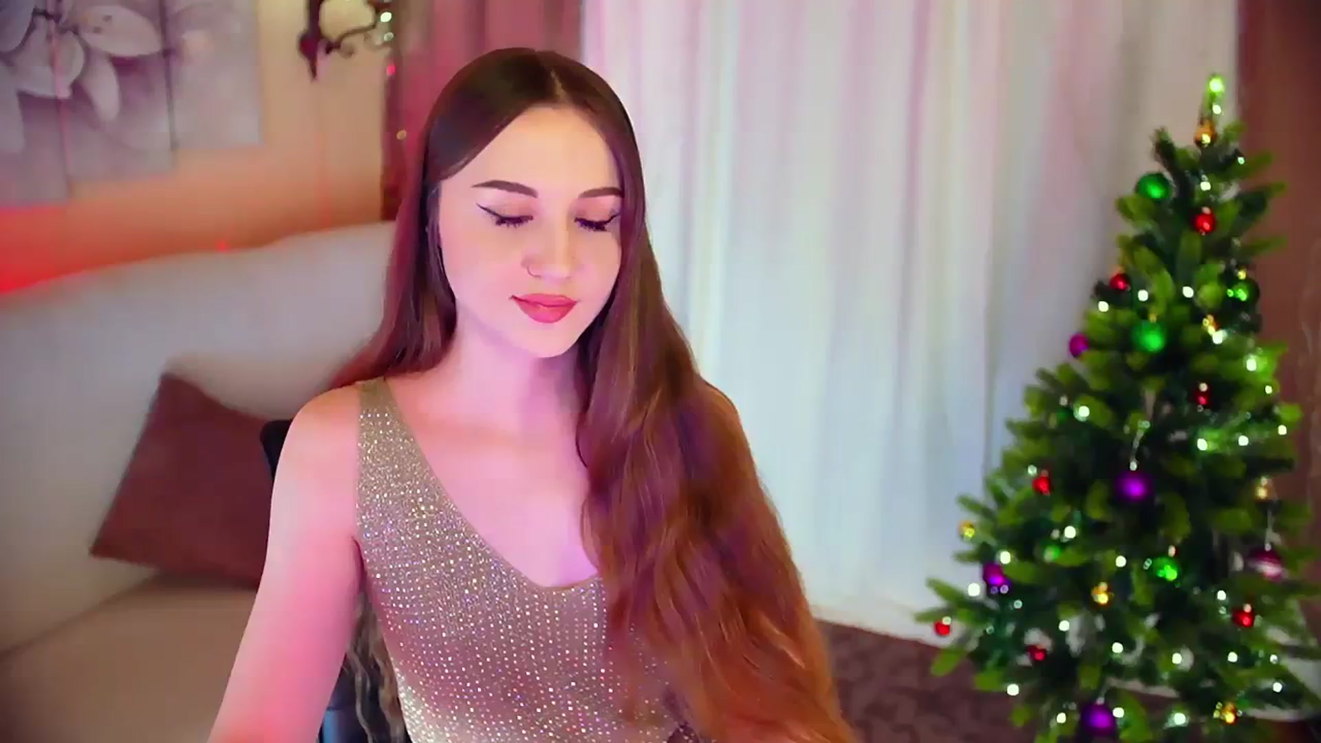 Gallery image thumbnail from Innocent_Soul's myfreecams stream on, 12/30/2023, 16:17 image 17 of 20