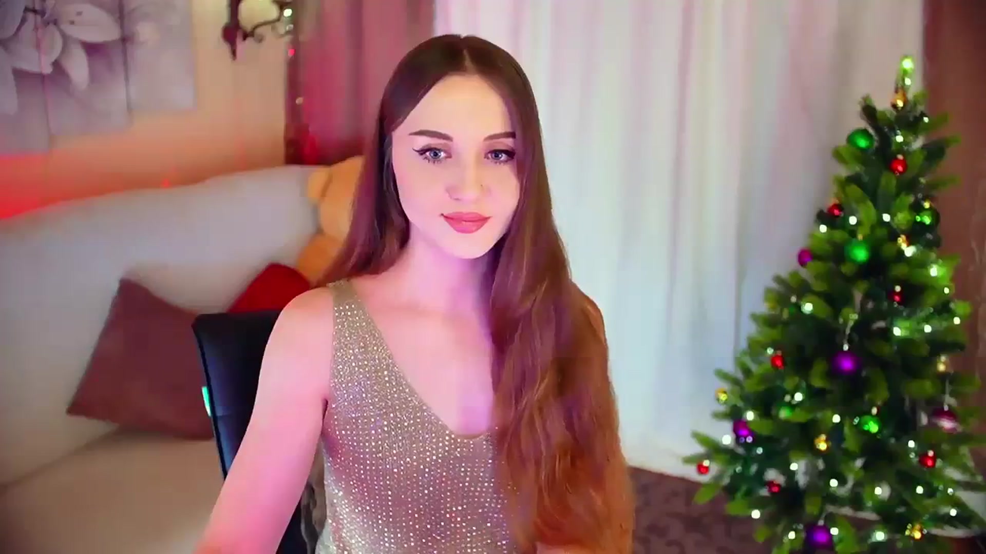 Gallery image thumbnail from Innocent_Soul's myfreecams stream on, 12/30/2023, 16:17 image 12 of 20