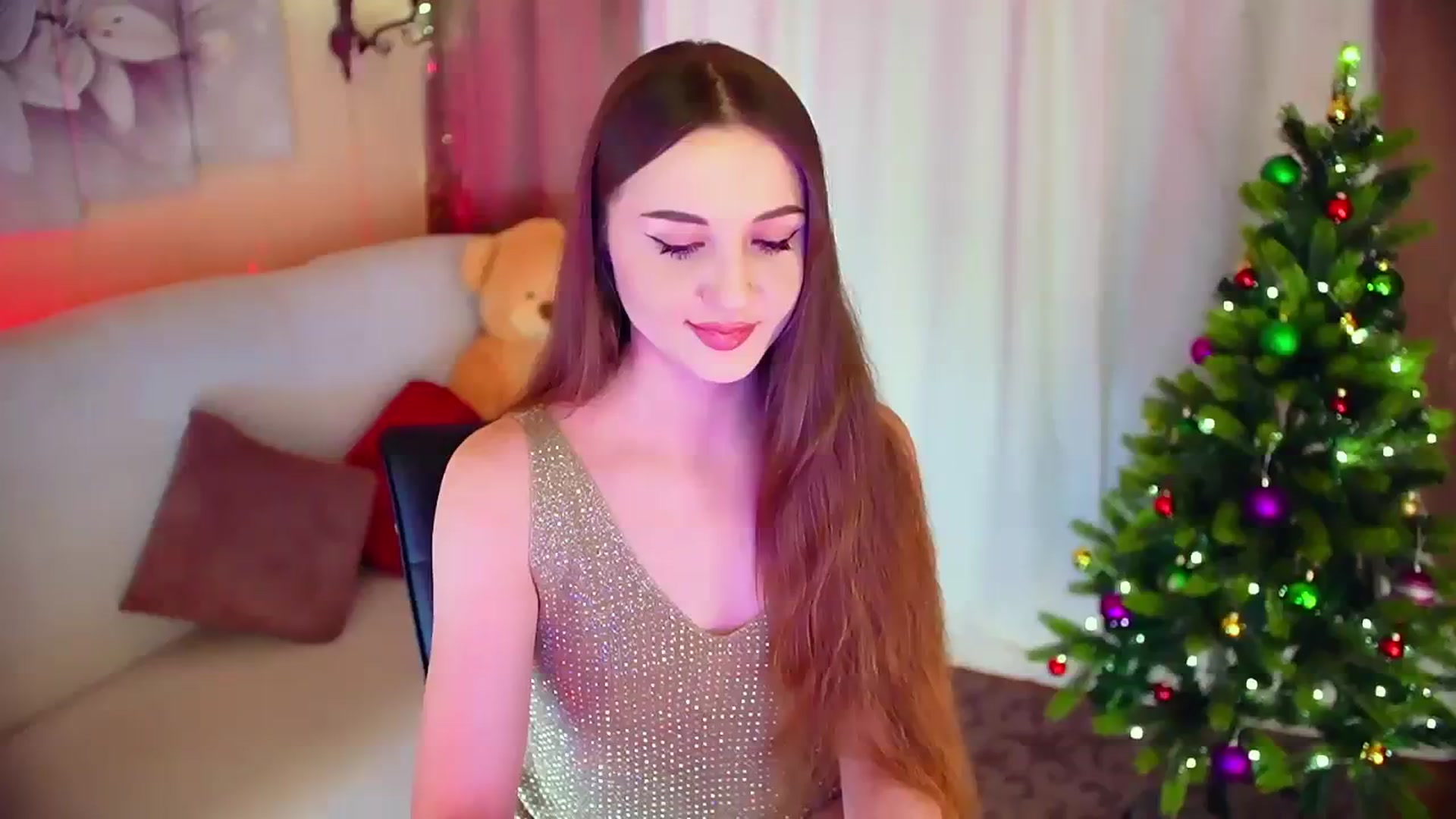 Gallery image thumbnail from Innocent_Soul's myfreecams stream on, 12/30/2023, 17:48 image 8 of 20