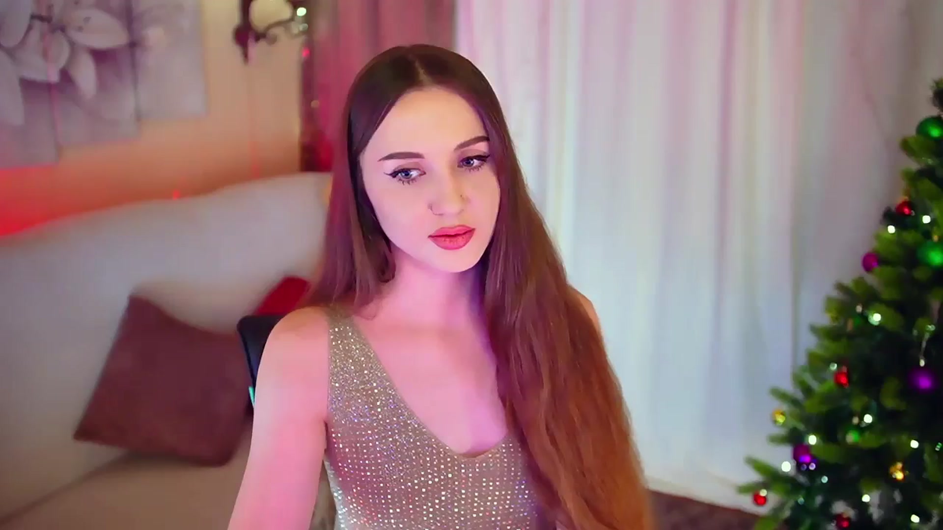 Gallery image thumbnail from Innocent_Soul's myfreecams stream on, 12/30/2023, 18:44 image 10 of 20