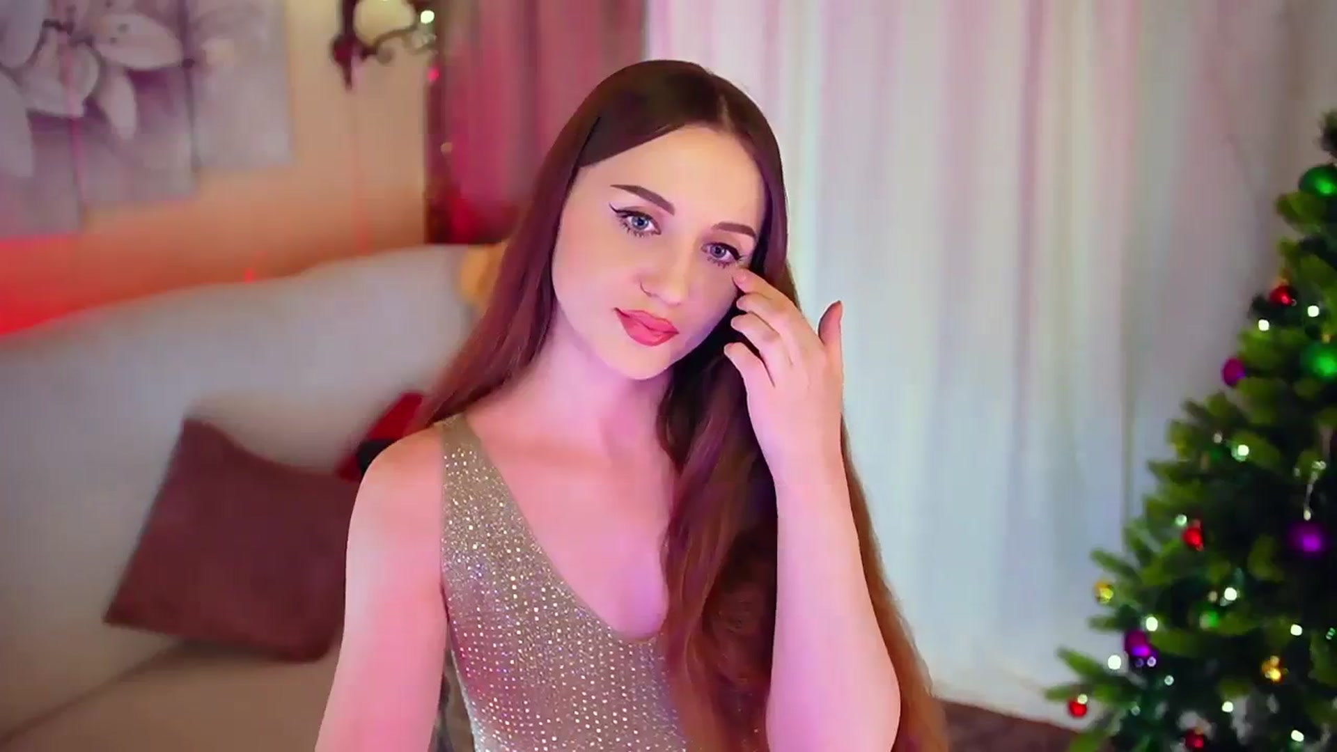 Gallery image thumbnail from Innocent_Soul's myfreecams stream on, 12/30/2023, 18:44 image 14 of 20