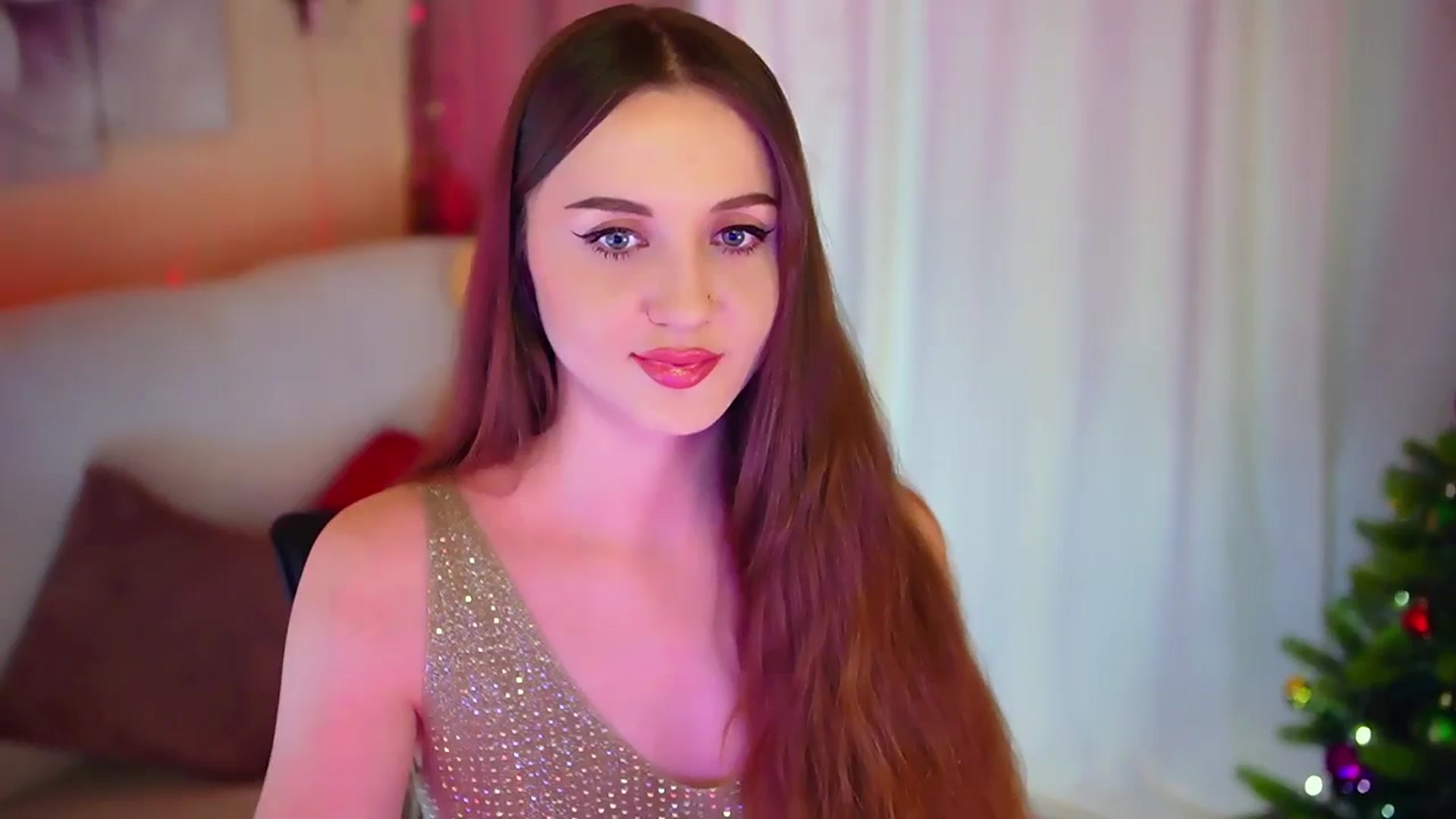 Gallery image thumbnail from Innocent_Soul's myfreecams stream on, 12/30/2023, 18:44 image 5 of 20