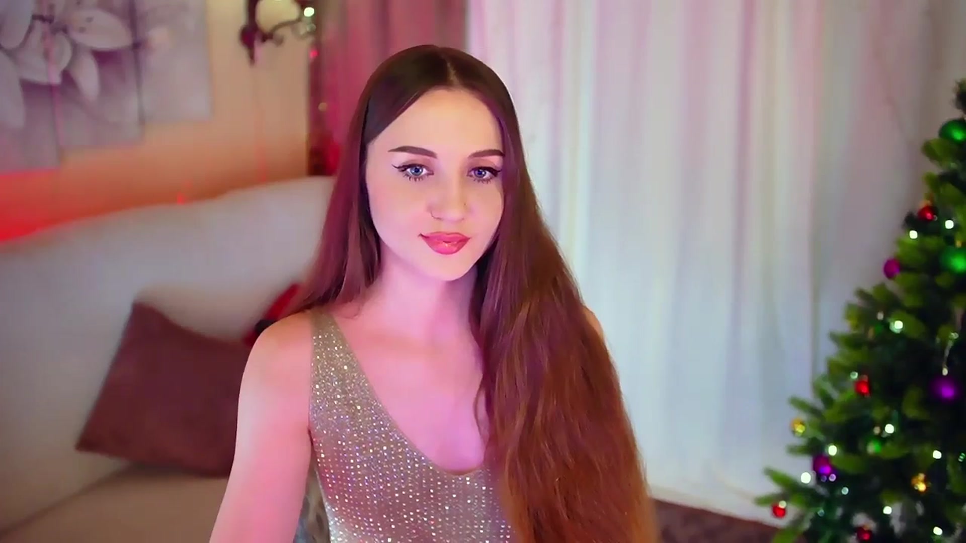 Gallery image thumbnail from Innocent_Soul's myfreecams stream on, 12/30/2023, 18:44 image 12 of 20