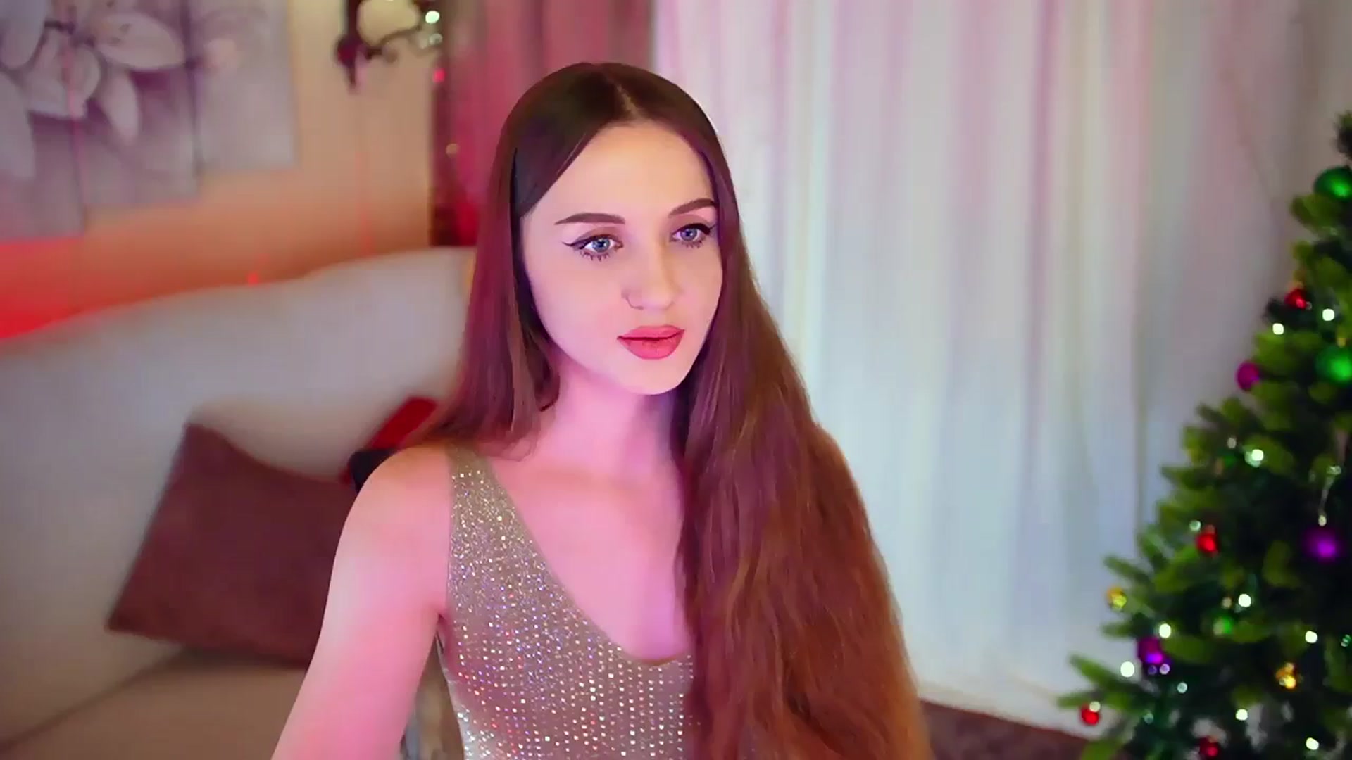 Gallery image thumbnail from Innocent_Soul's myfreecams stream on, 12/30/2023, 18:44 image 16 of 20