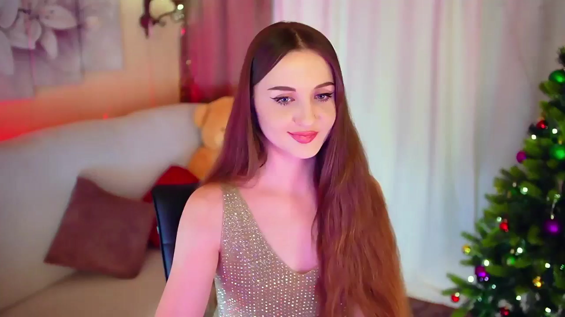 Gallery image thumbnail from Innocent_Soul's myfreecams stream on, 12/30/2023, 18:44 image 18 of 20