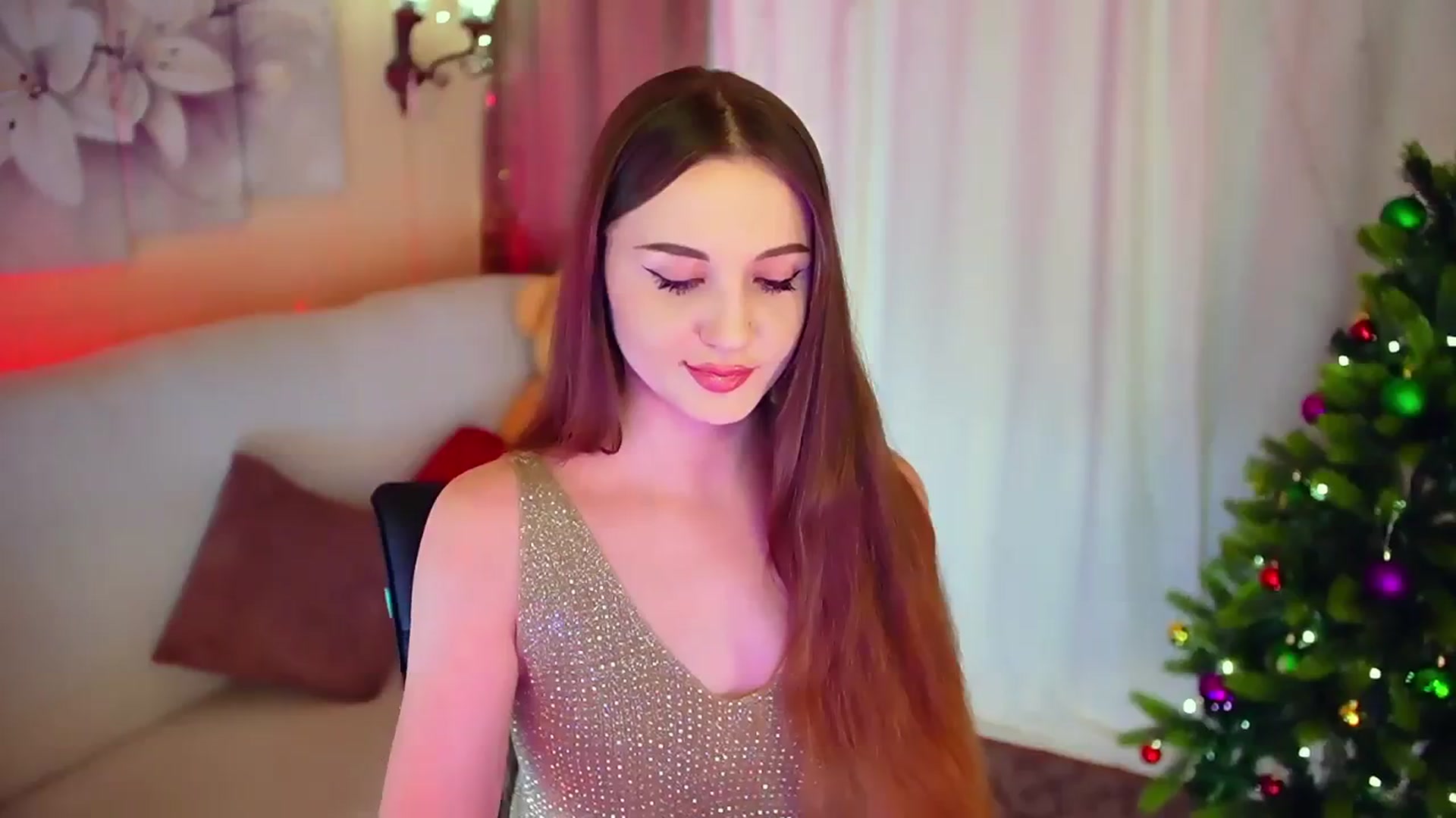 Gallery image thumbnail from Innocent_Soul's myfreecams stream on, 12/30/2023, 20:06 image 18 of 20