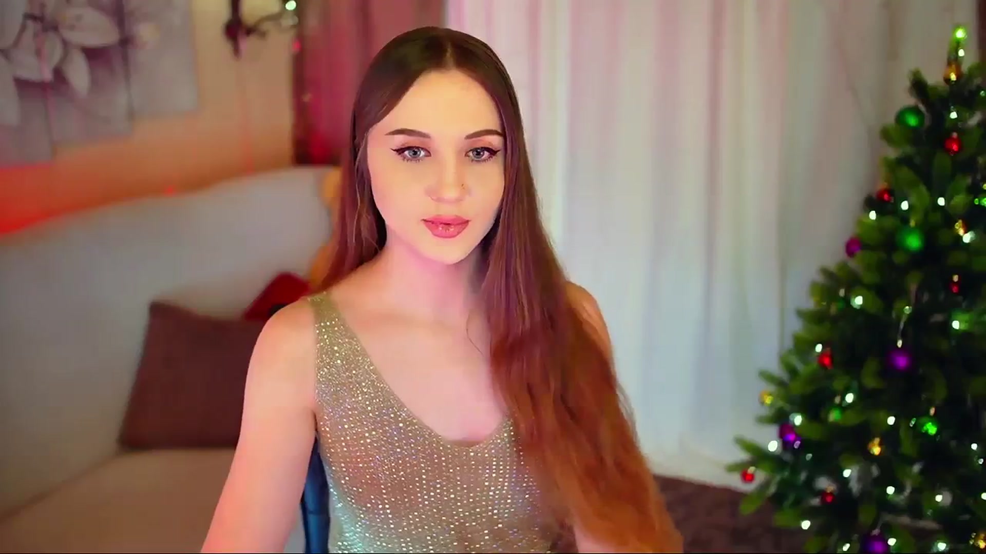 Gallery image thumbnail from Innocent_Soul's myfreecams stream on, 01/06/2024, 16:26 image 9 of 20