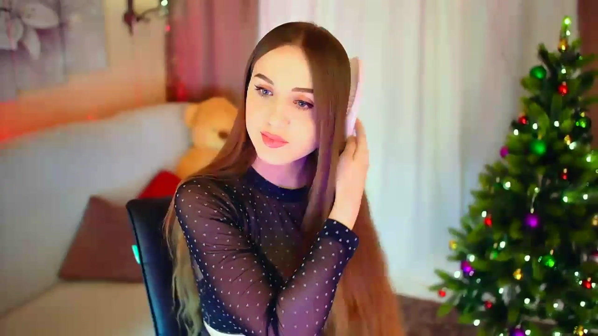 Gallery image thumbnail from Innocent_Soul's myfreecams stream on, 01/08/2024, 14:58 image 17 of 20