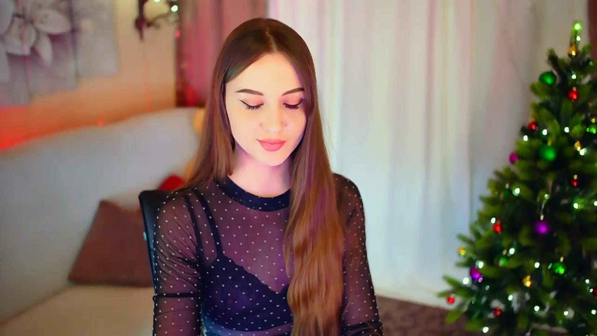Gallery image thumbnail from Innocent_Soul's myfreecams stream on, 01/08/2024, 16:01 image 15 of 20