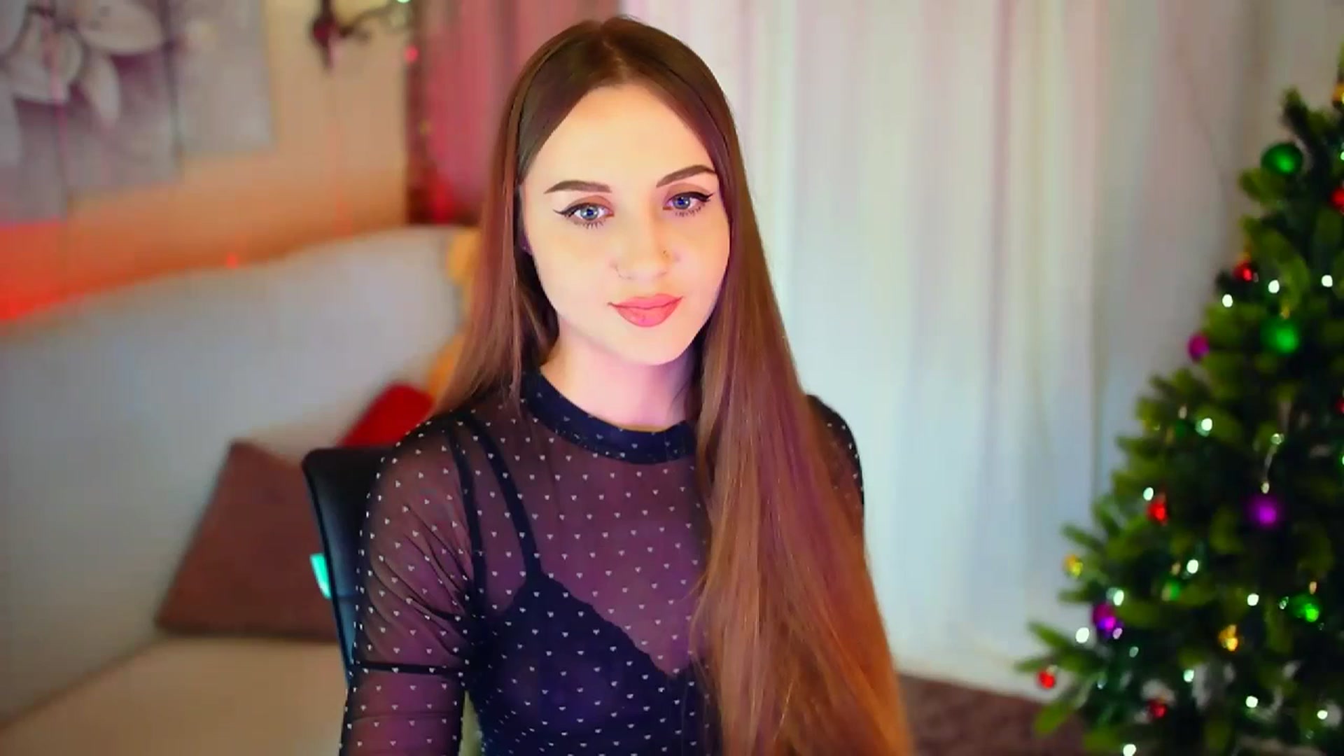 Gallery image thumbnail from Innocent_Soul's myfreecams stream on, 01/08/2024, 20:09 image 17 of 20