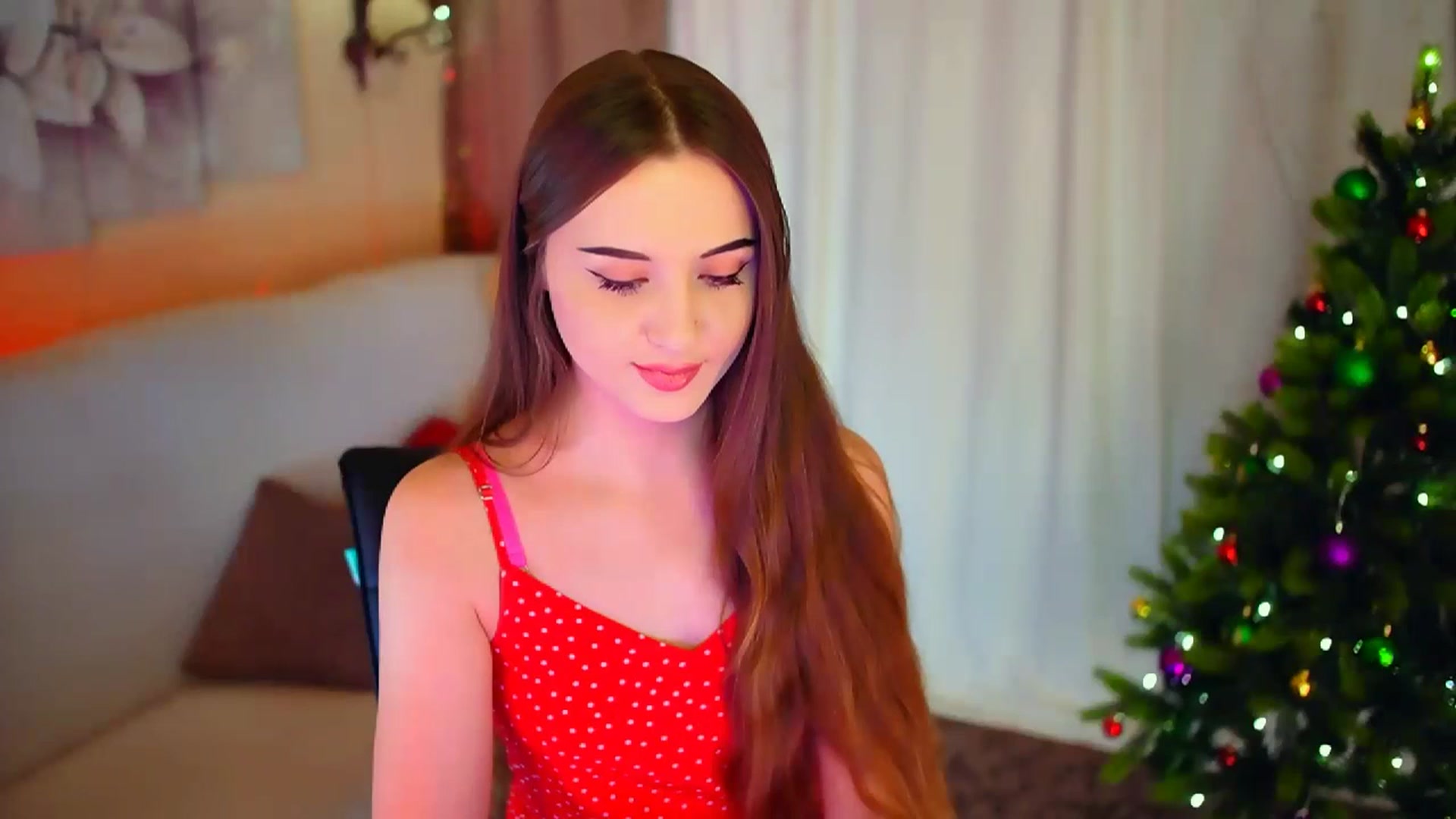 Gallery image thumbnail from Innocent_Soul's myfreecams stream on, 01/09/2024, 16:34 image 10 of 20