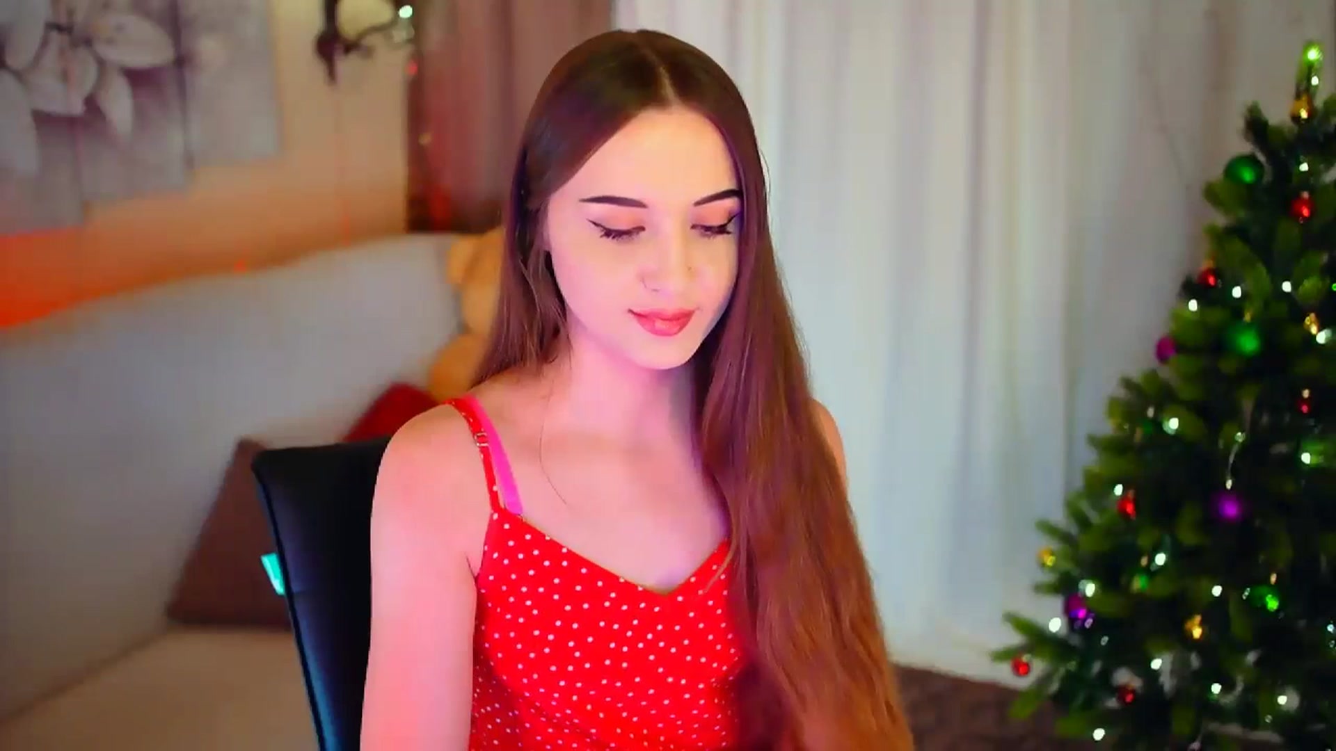 Gallery image thumbnail from Innocent_Soul's myfreecams stream on, 01/09/2024, 17:47 image 11 of 20