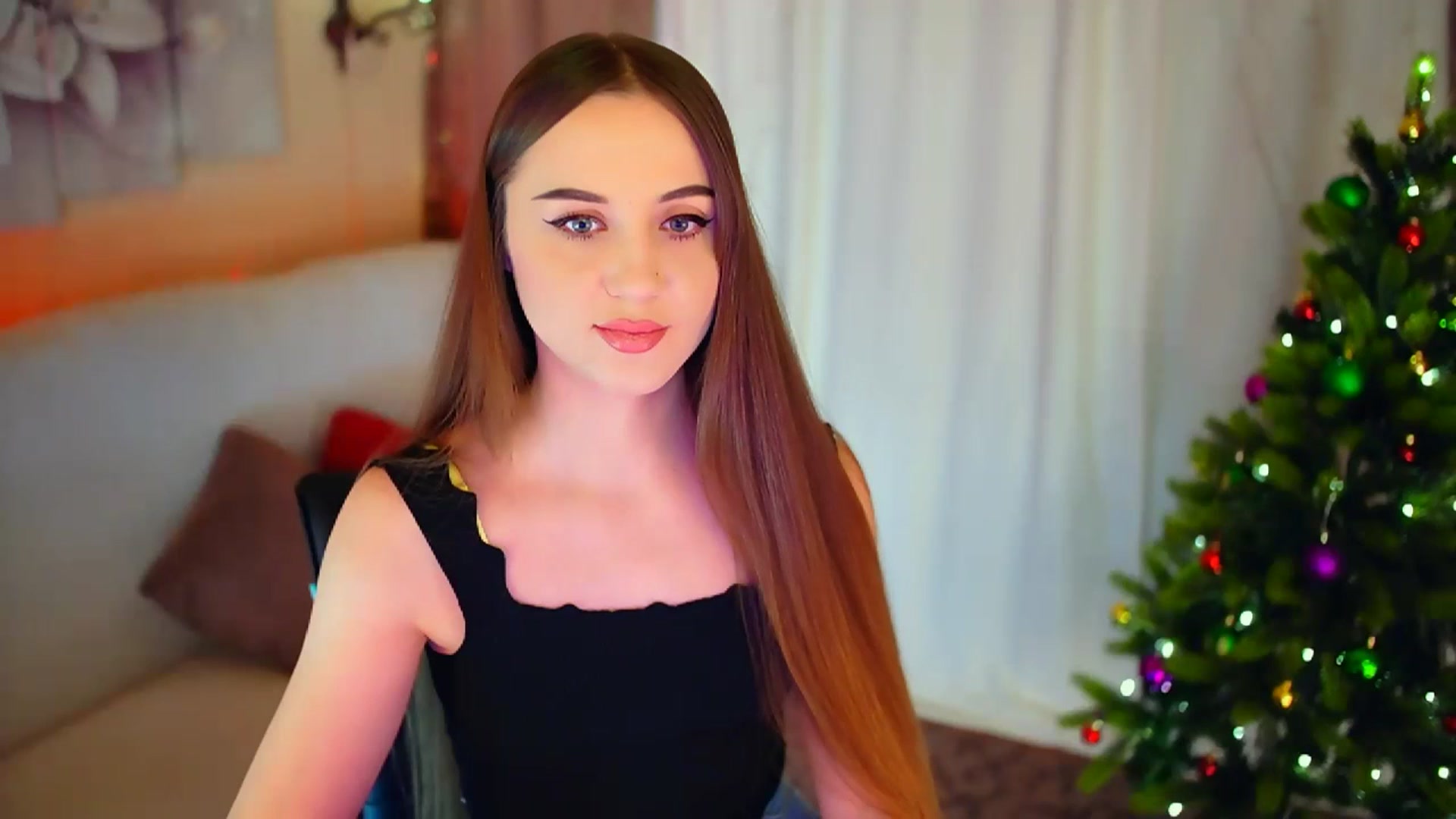 Gallery image thumbnail from Innocent_Soul's myfreecams stream on, 01/10/2024, 15:42 image 20 of 20