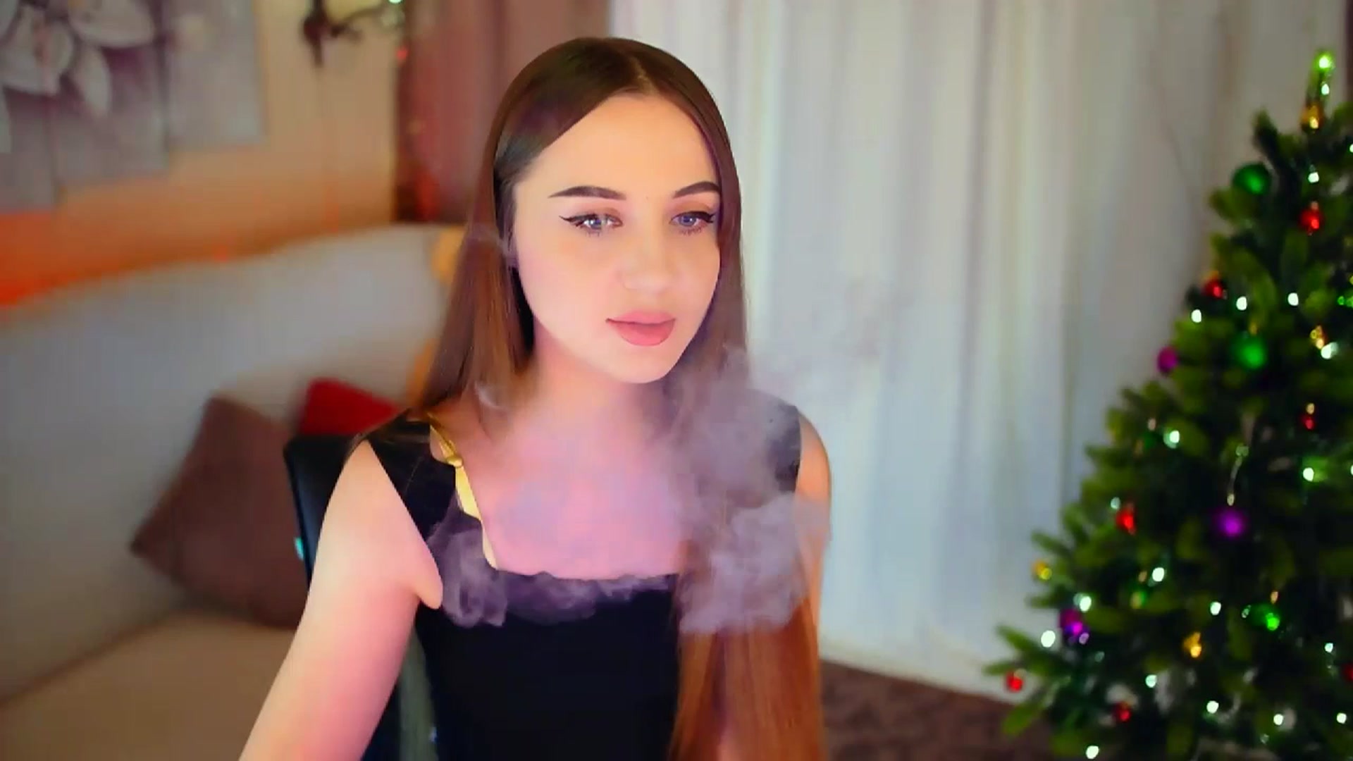 Gallery image thumbnail from Innocent_Soul's myfreecams stream on, 01/10/2024, 16:02 image 5 of 20