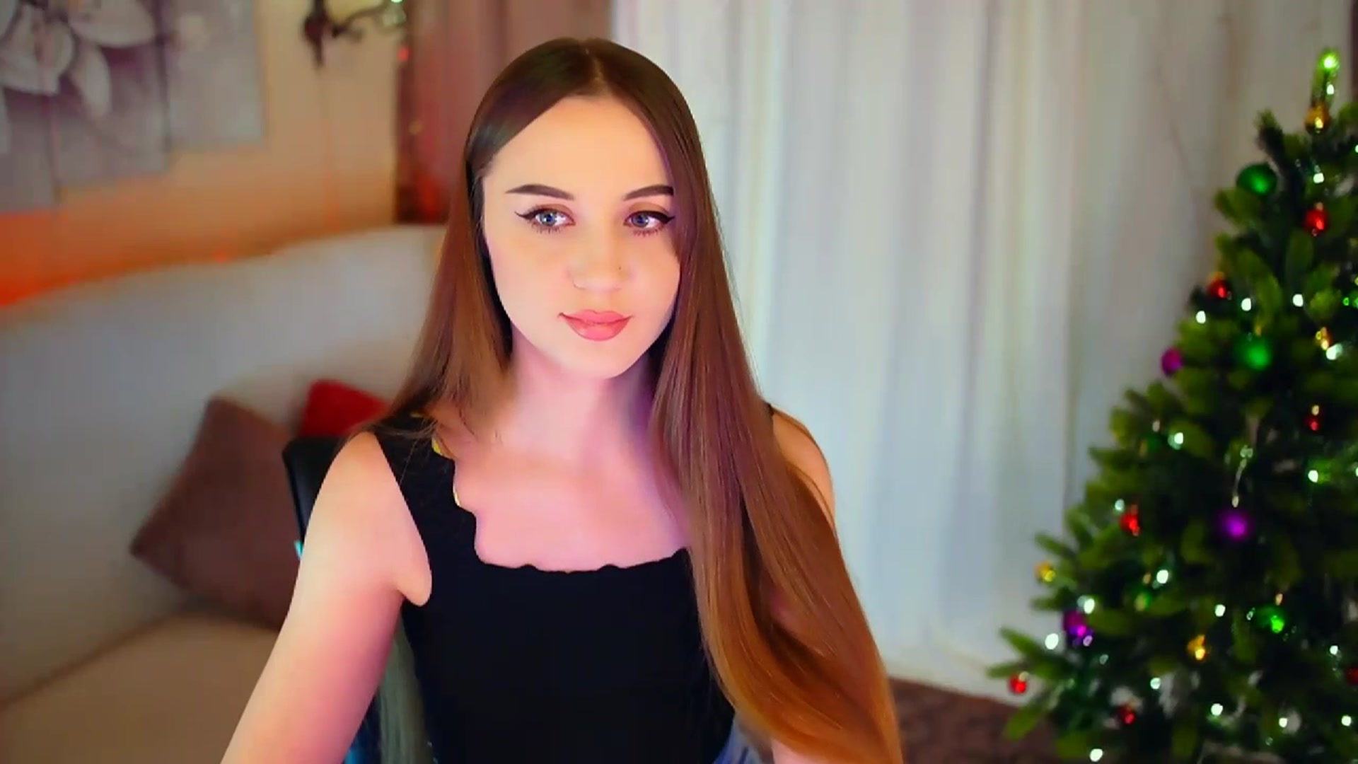 Gallery image thumbnail from Innocent_Soul's myfreecams stream on, 01/10/2024, 16:02 image 9 of 20