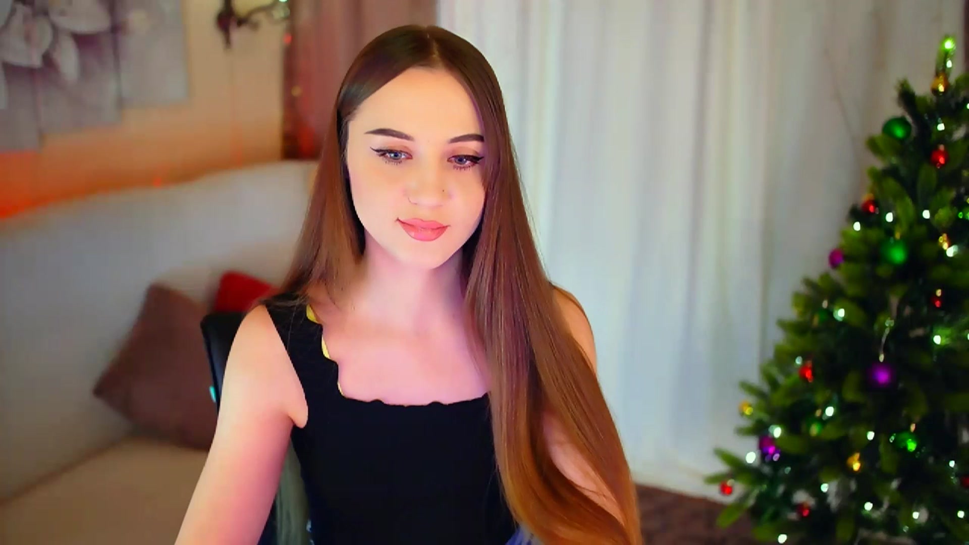 Gallery image thumbnail from Innocent_Soul's myfreecams stream on, 01/10/2024, 16:02 image 11 of 20