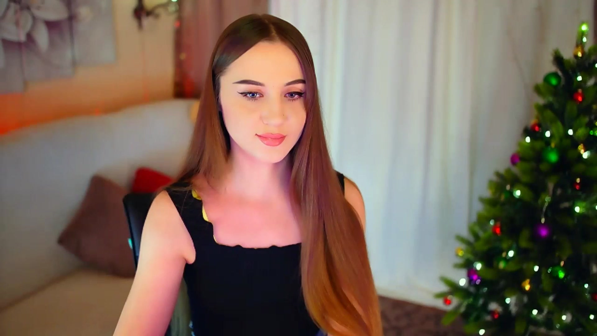 Gallery image thumbnail from Innocent_Soul's myfreecams stream on, 01/10/2024, 16:02 image 12 of 20