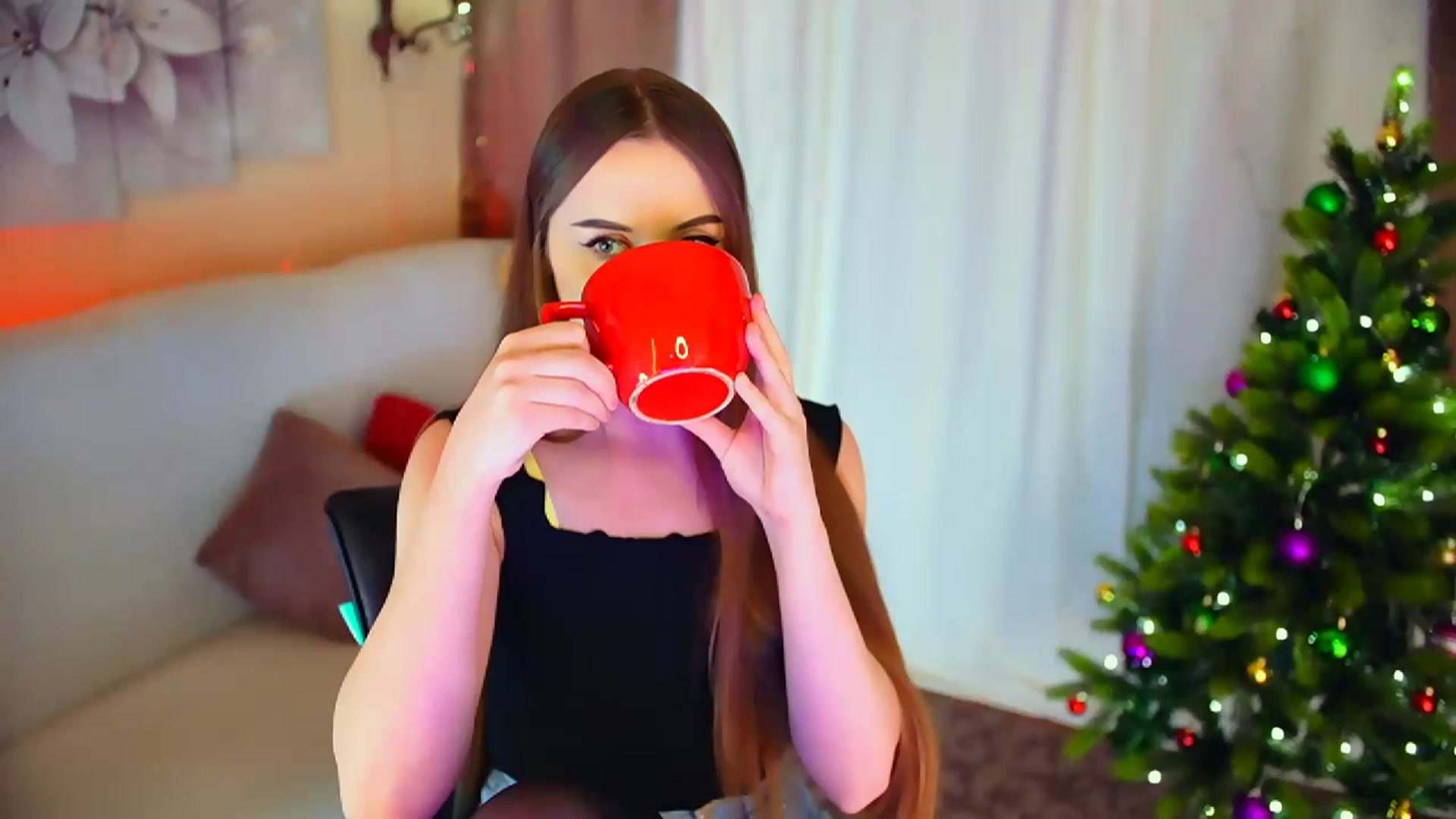 Gallery image thumbnail from Innocent_Soul's myfreecams stream on, 01/10/2024, 19:30 image 8 of 20