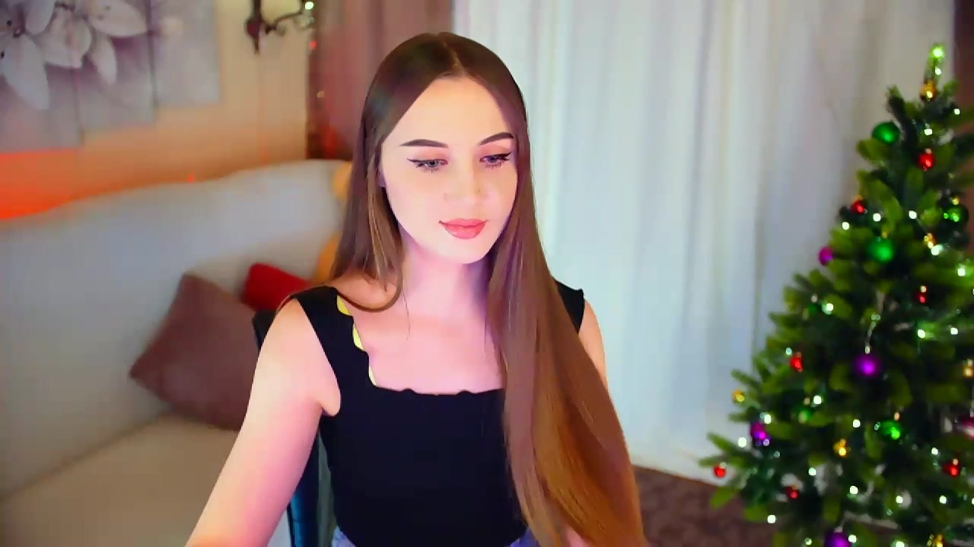 Gallery image thumbnail from Innocent_Soul's myfreecams stream on, 01/10/2024, 19:30 image 2 of 20
