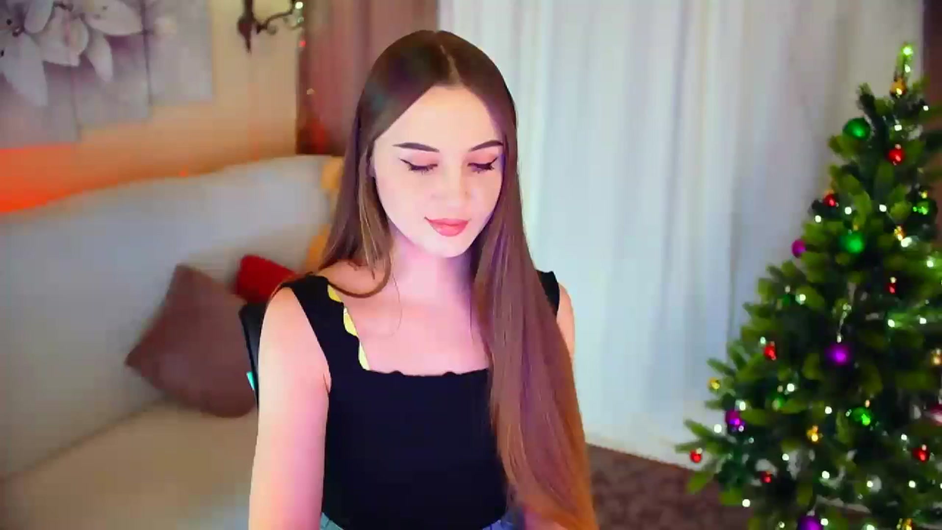 Gallery image thumbnail from Innocent_Soul's myfreecams stream on, 01/10/2024, 19:30 image 1 of 20