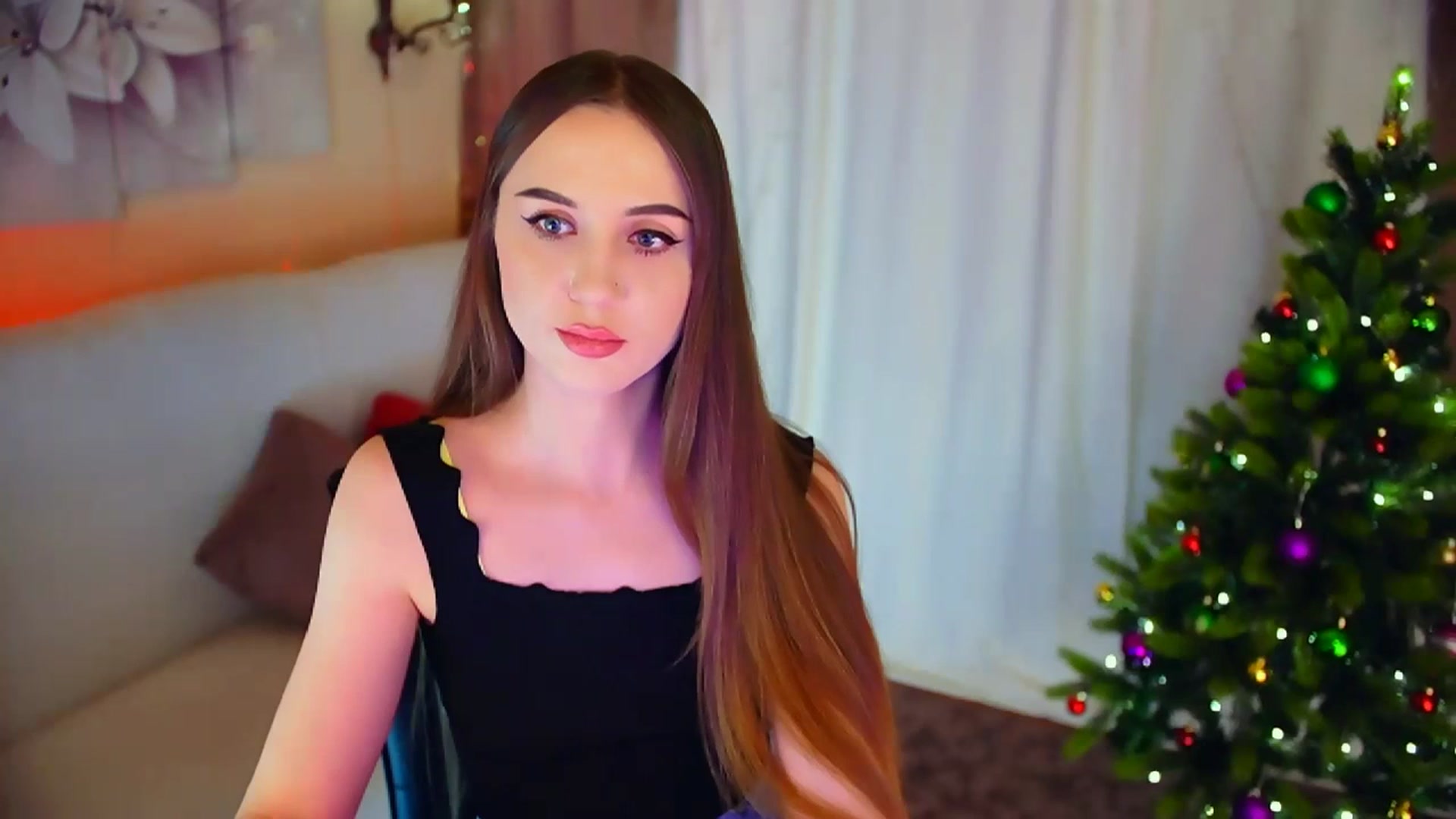 Gallery image thumbnail from Innocent_Soul's myfreecams stream on, 01/10/2024, 20:46 image 2 of 20